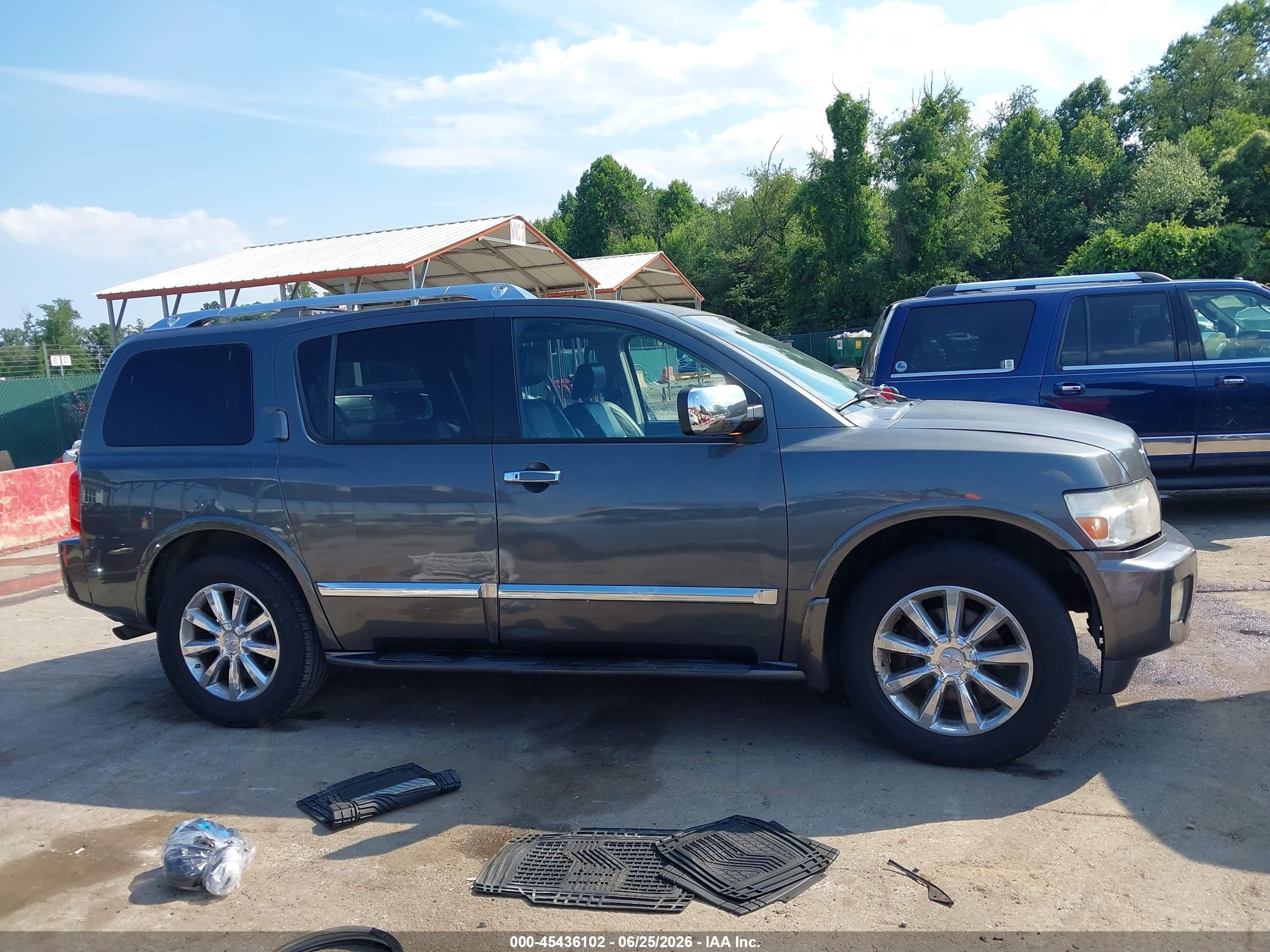 2010 Infiniti Qx56   Gray vin: 5N3ZA0NE8AN906087