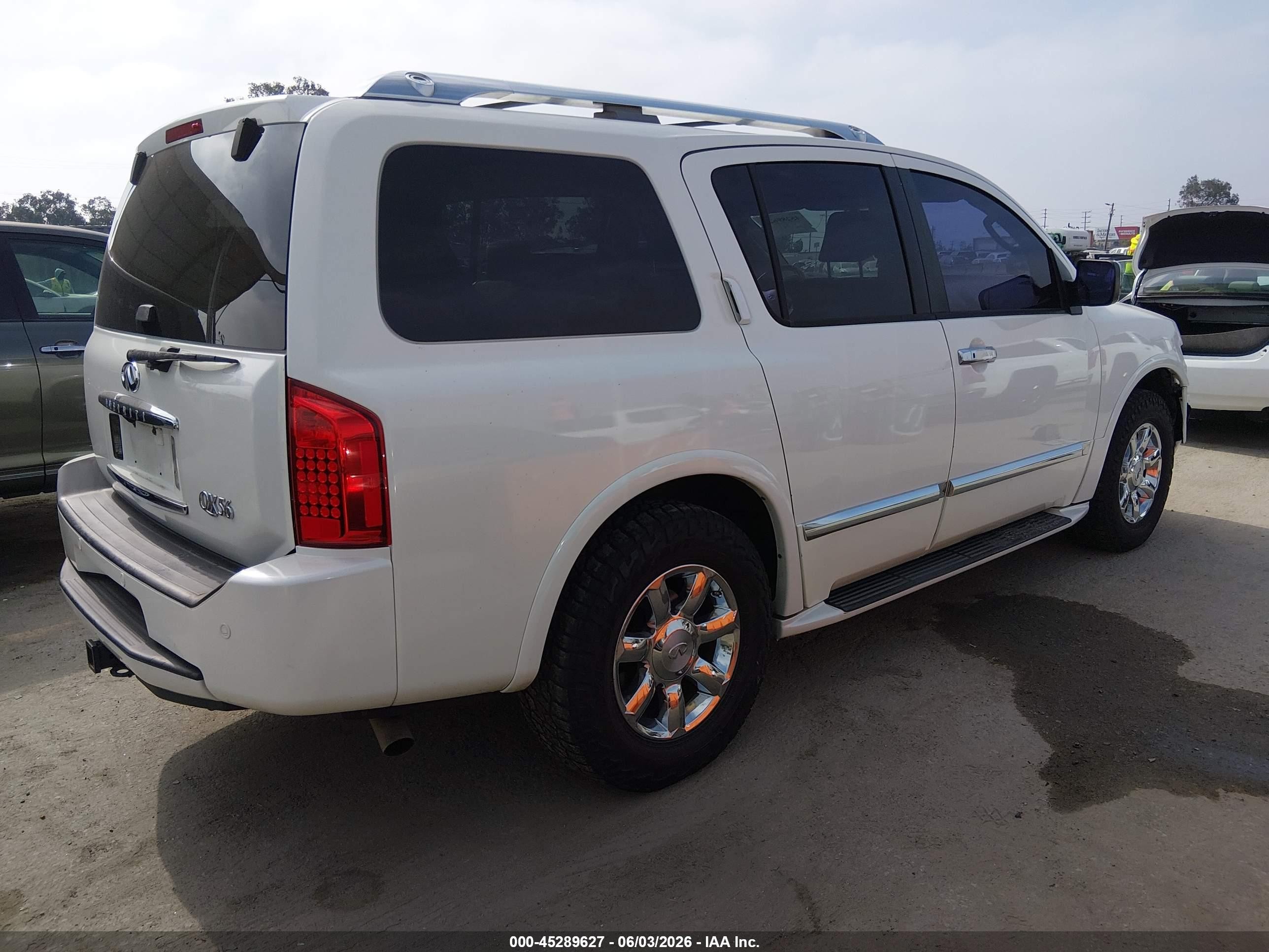 2010 Infiniti Qx56   White vin: 5N3ZA0NF2AN902836