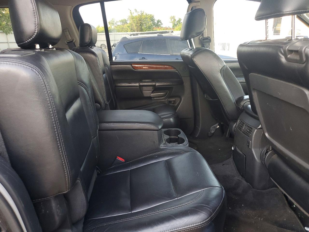 2010 Infiniti Qx56 Base Серый vin: 5N3ZA0NF2AN908667