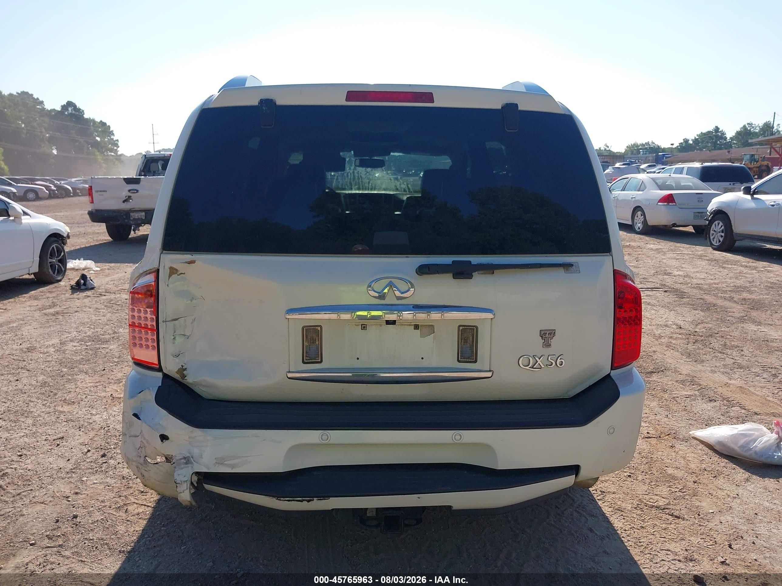 2010 Infiniti Qx56   White vin: 5N3ZA0NF8AN903084