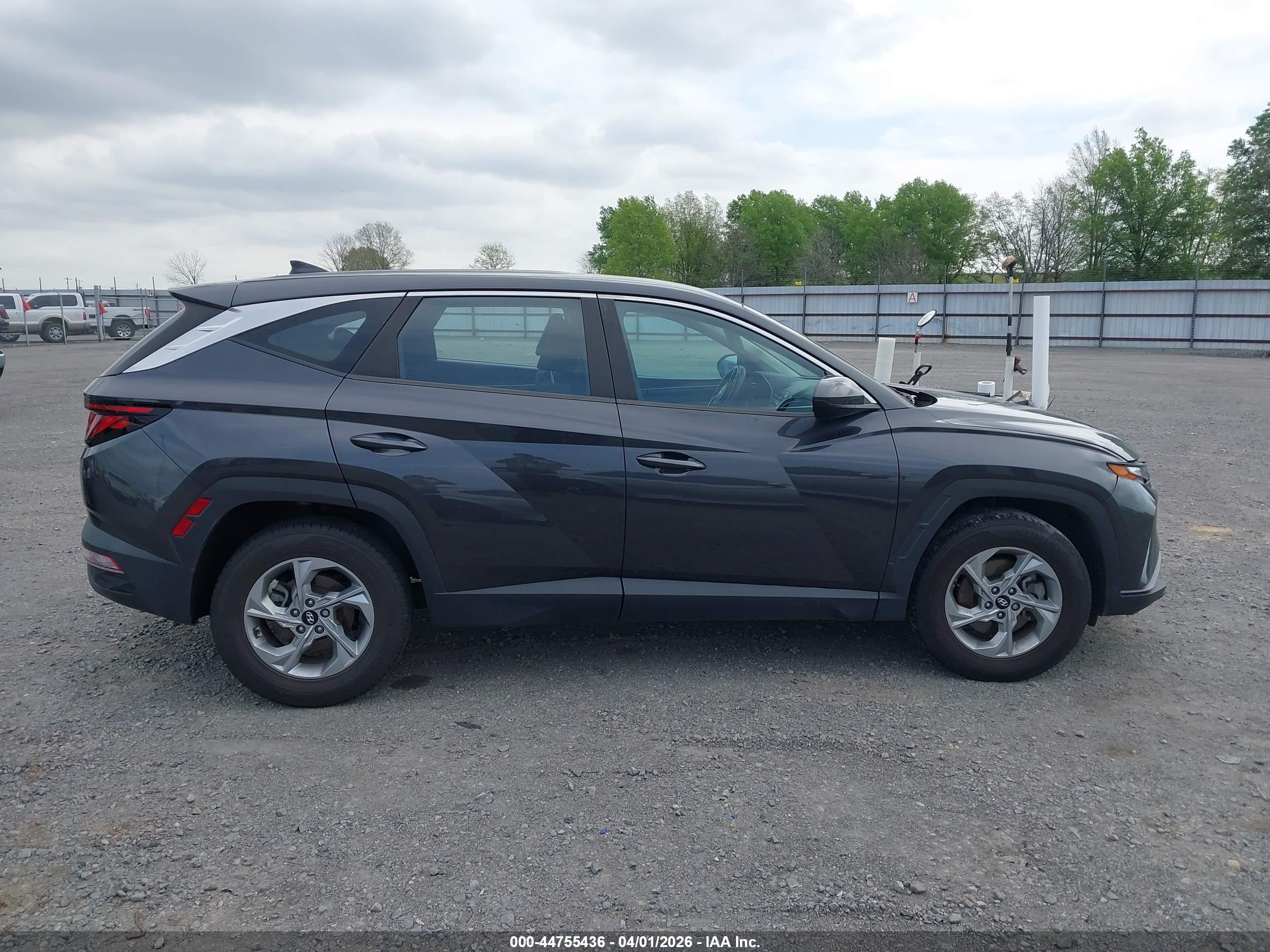 2022 Hyundai Tucson Se Серый vin: 5NMJA3AE1NH021511