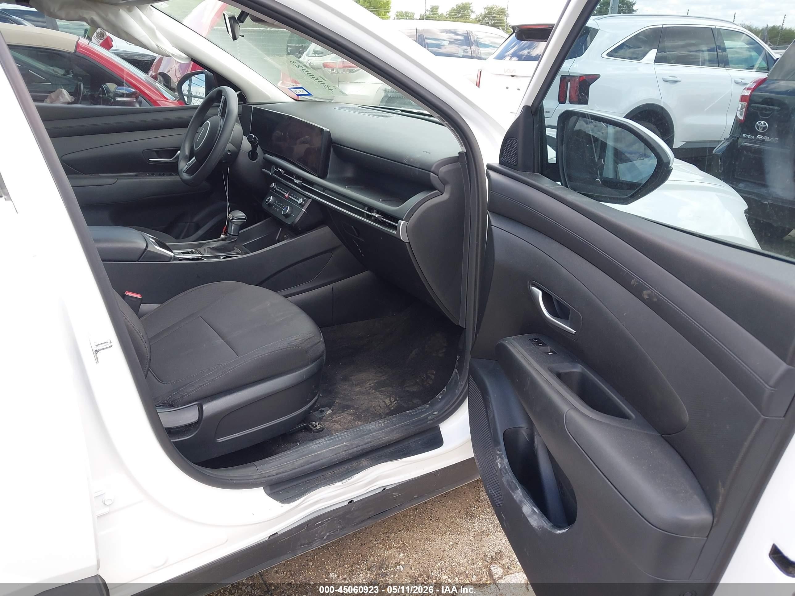 2025 Hyundai Tucson Se White vin: 5NMJA3DE5SH469435