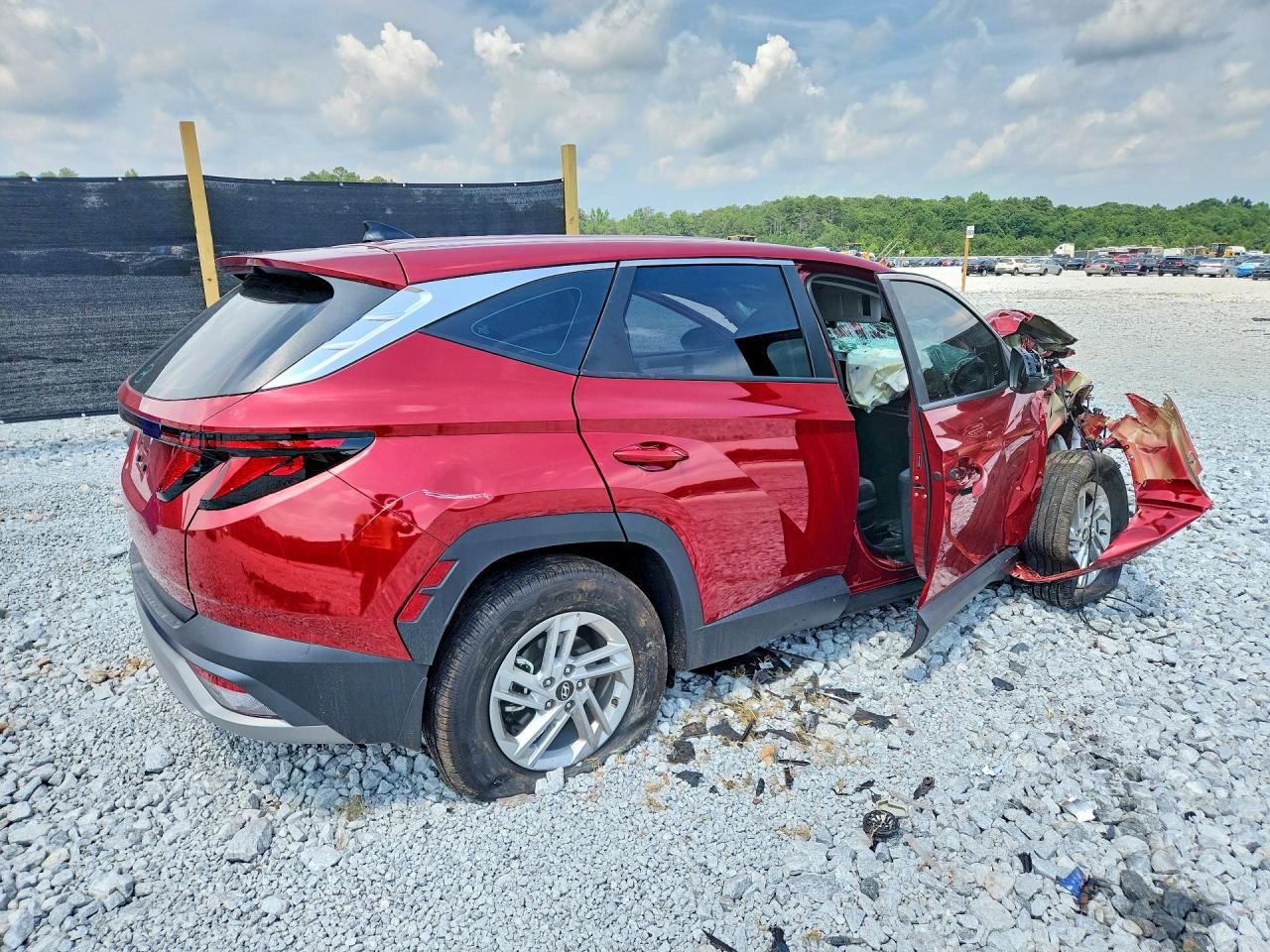2026 Hyundai Tucson Se Red vin: 5NMJA3DE8TH615313