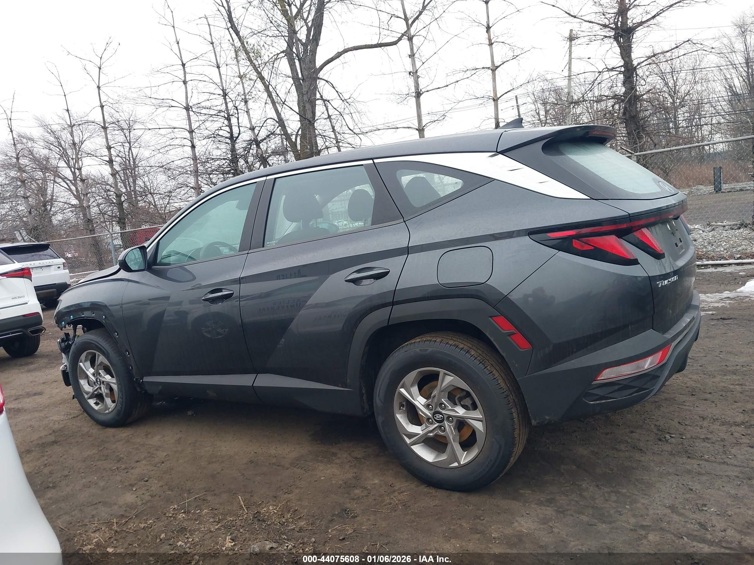 2022 Hyundai Tucson Se Черный vin: 5NMJACAE5NH027635