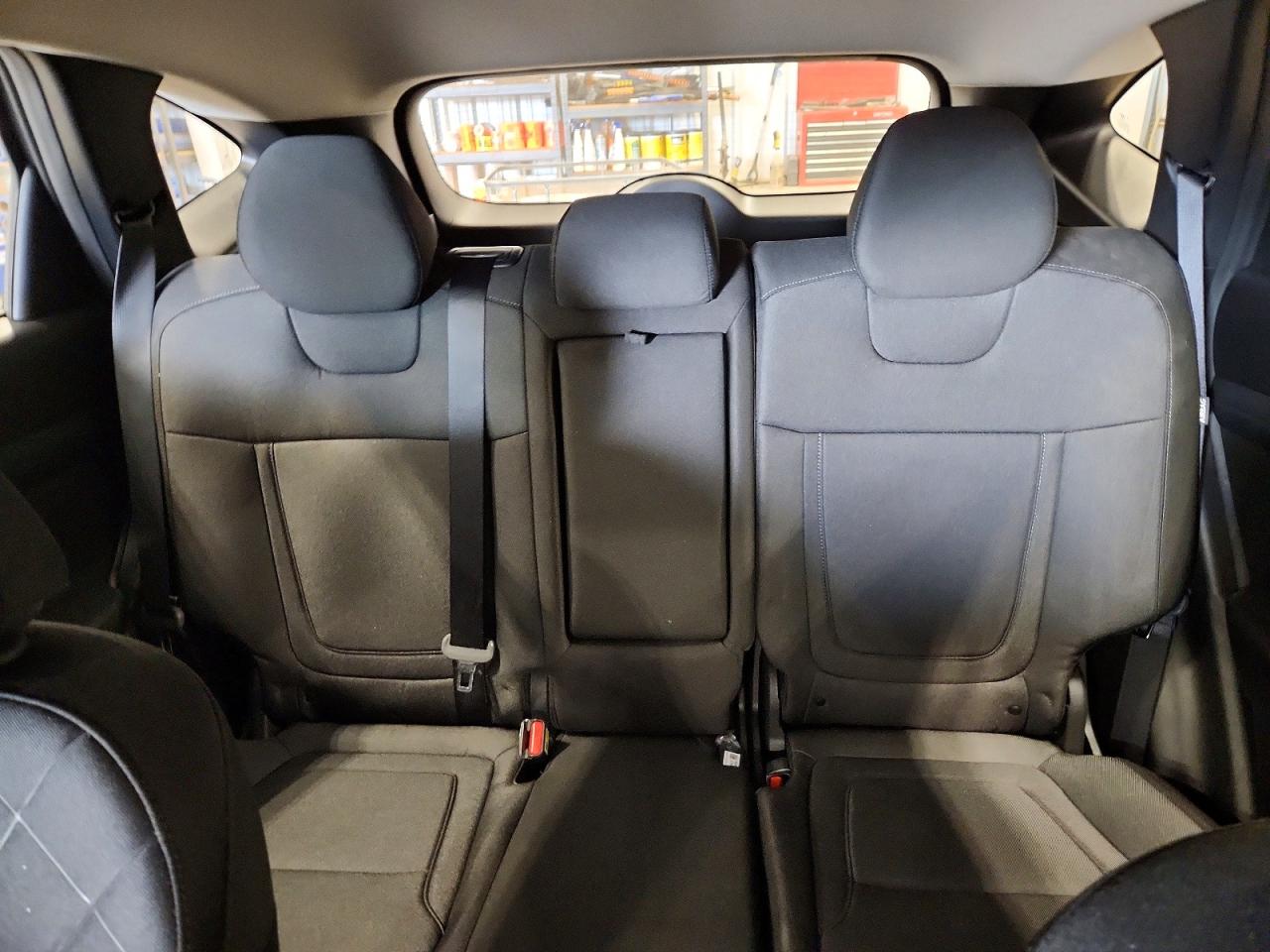 2025 Hyundai Tucson Se Серый vin: 5NMJACDEXSH585262