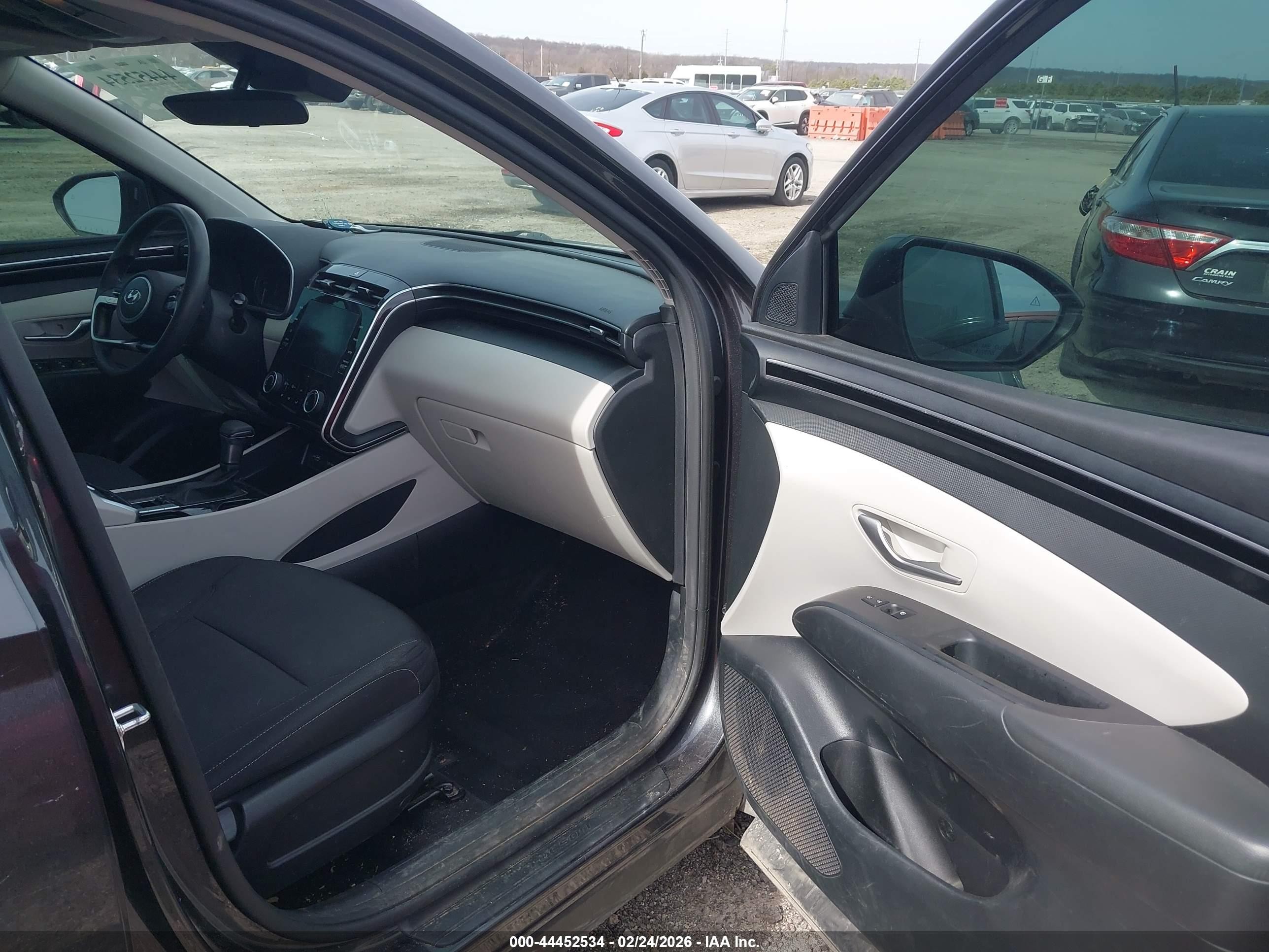 2022 Hyundai Tucson Sel Gray vin: 5NMJB3AE3NH060260