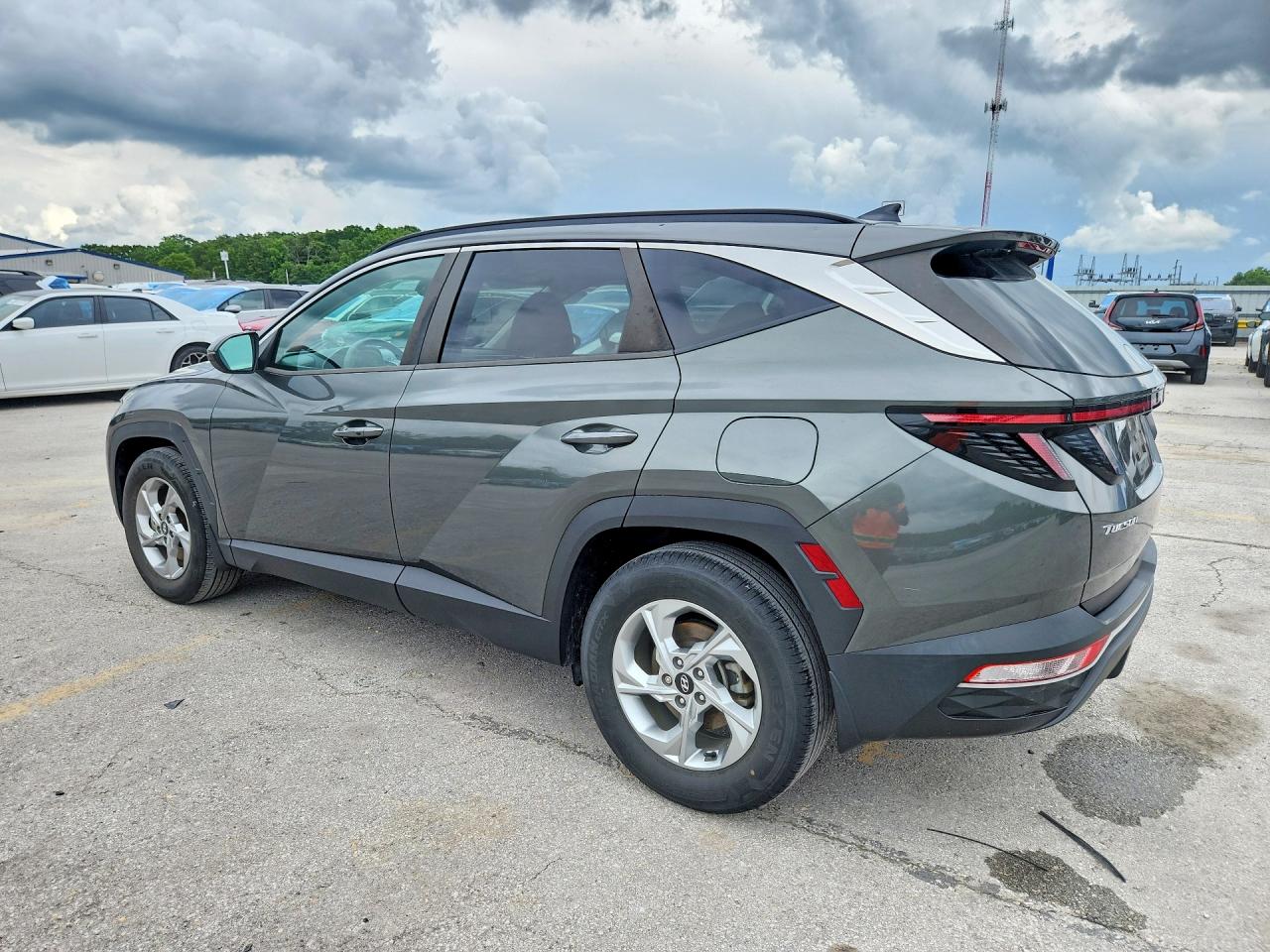 2022 Hyundai Tucson Sel Зеленый vin: 5NMJB3AE4NH051132