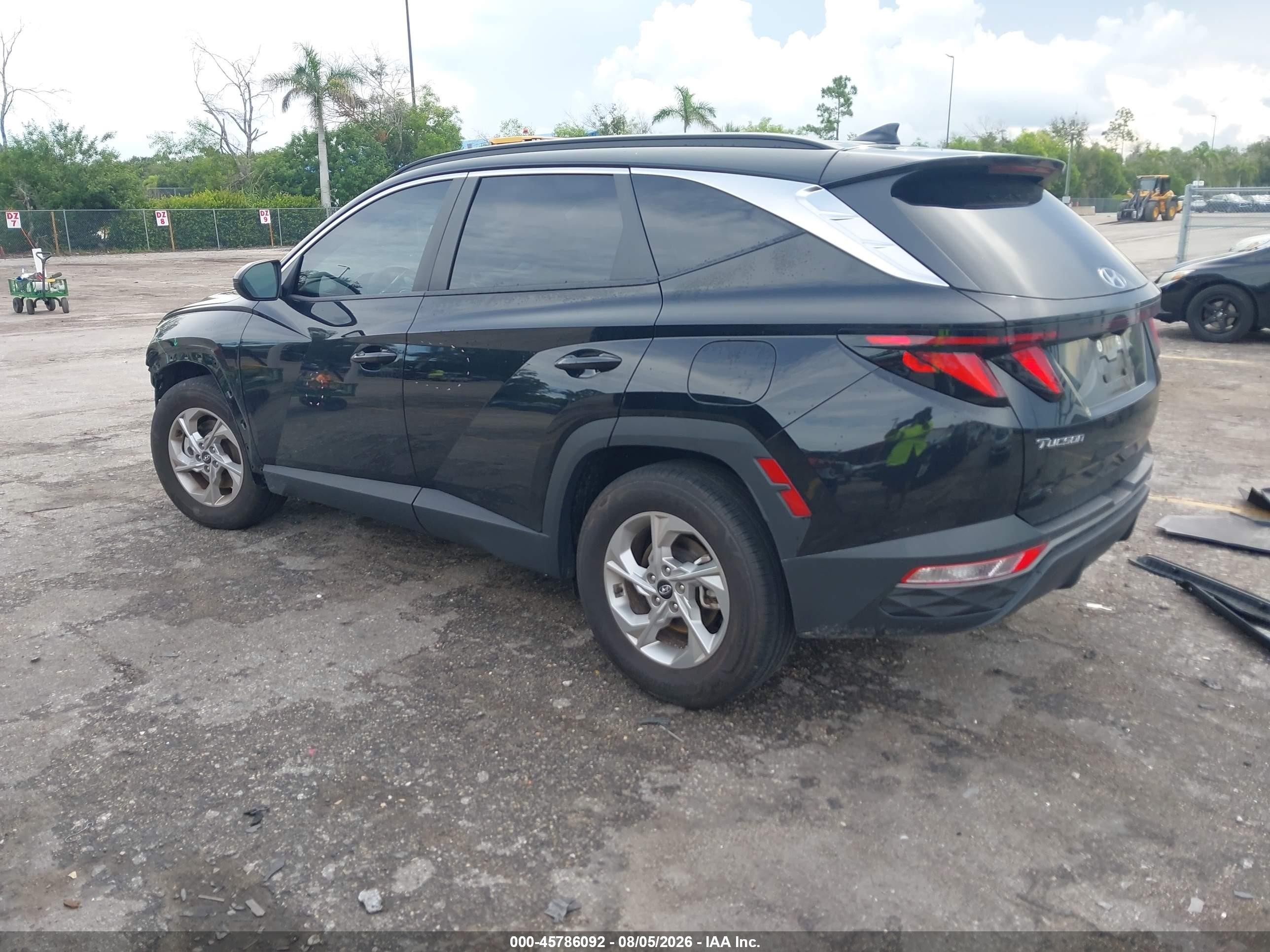 2024 Hyundai Tucson Sel Black vin: 5NMJB3DE0RH402216