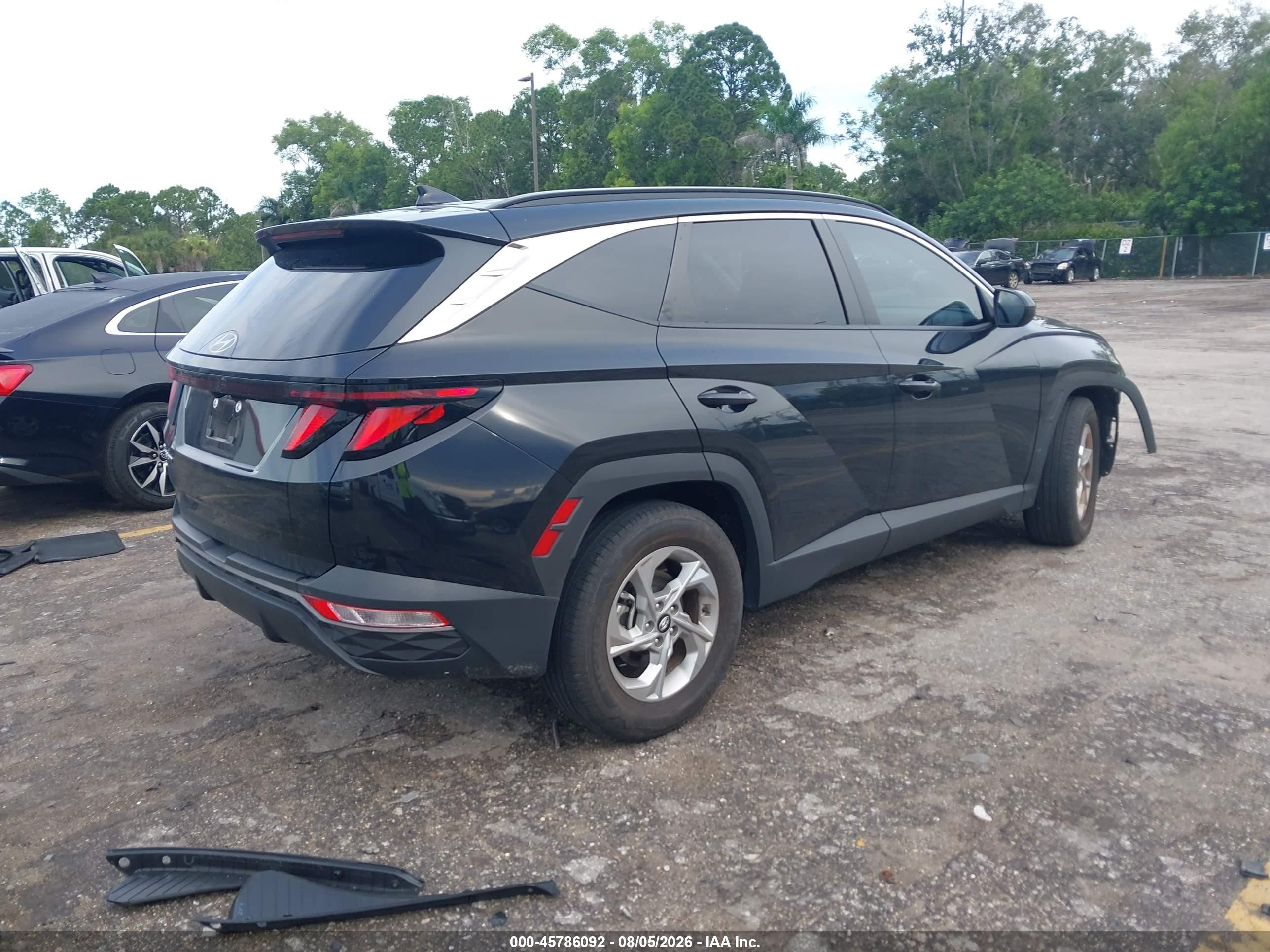 2024 Hyundai Tucson Sel Black vin: 5NMJB3DE0RH402216