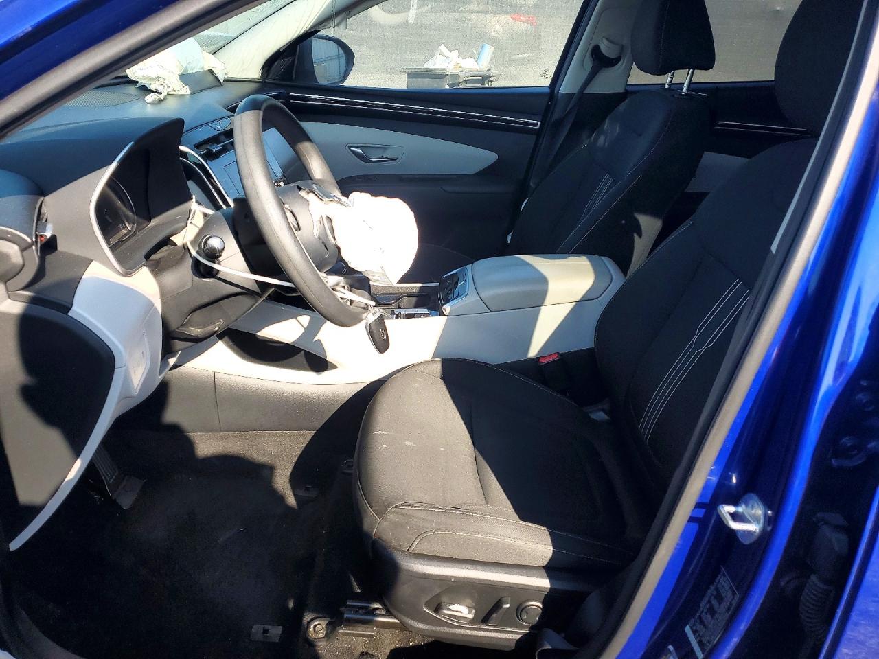 2024 Hyundai Tucson Sel Blue vin: 5NMJB3DE2RH329446