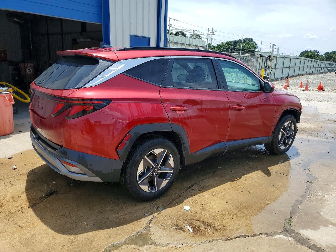 2025 Hyundai Tucson Sel Burgundy vin: 5NMJB3DE2SH529975