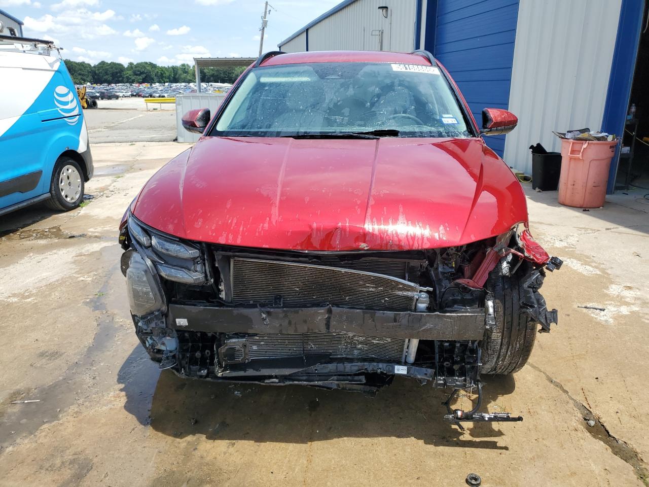 2025 Hyundai Tucson Sel Burgundy vin: 5NMJB3DE2SH529975 Damage: Front Bumper Reinforcement, Broken, Replacement Required