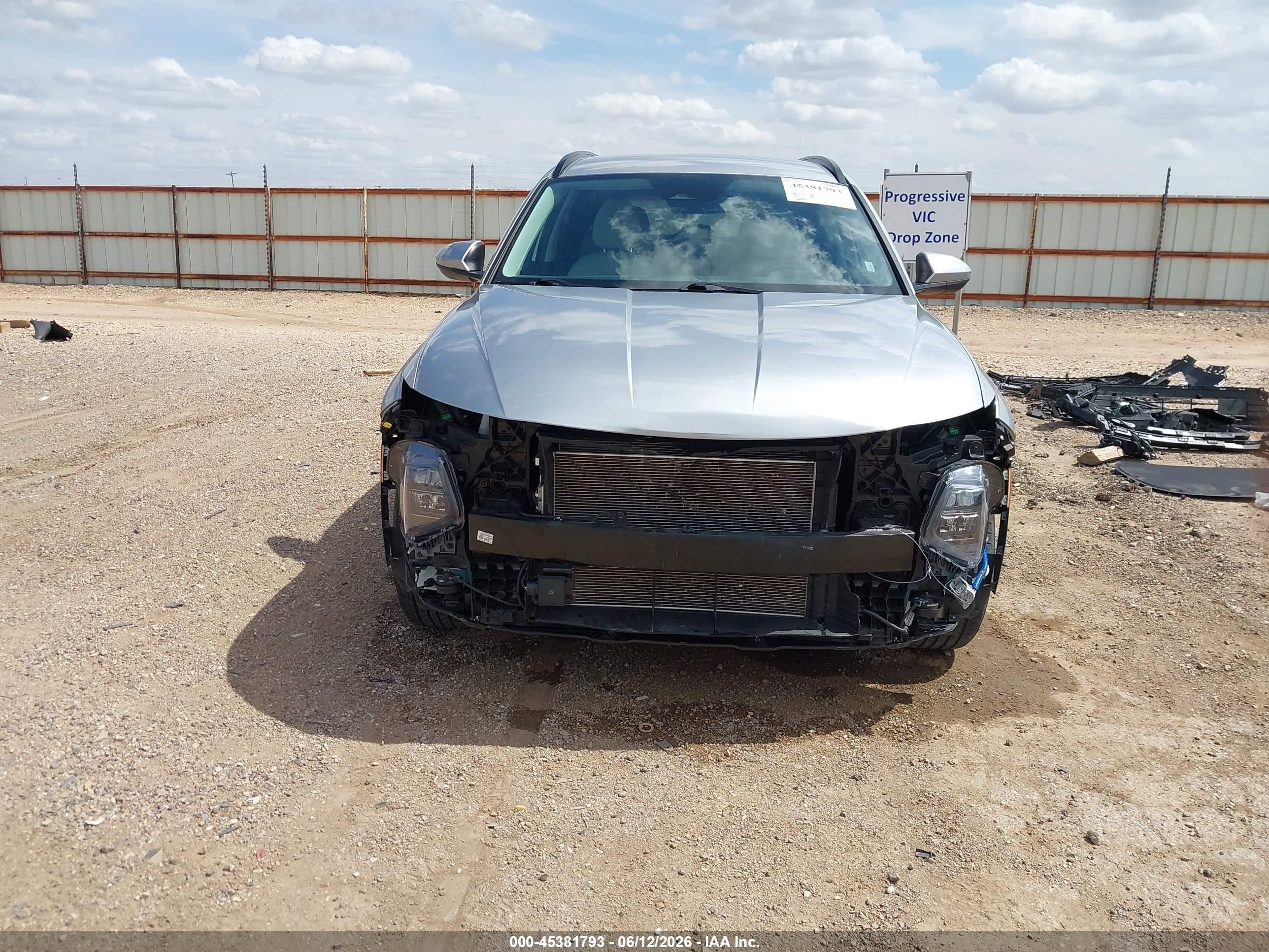 2025 Hyundai Tucson Sel Silver vin: 5NMJB3DE4SH493383