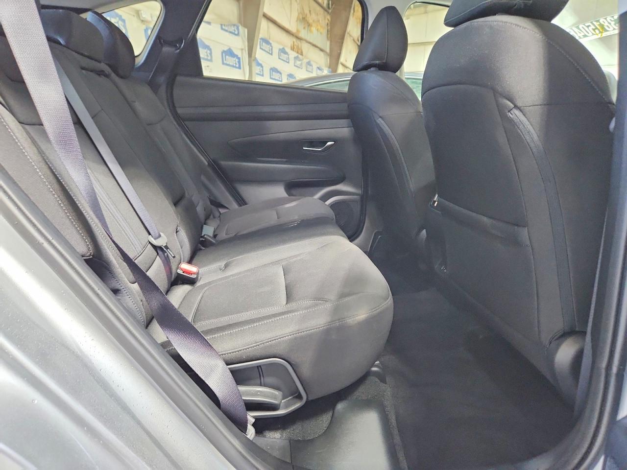 2026 Hyundai Tucson Sel Silver vin: 5NMJB3DE8TH719412