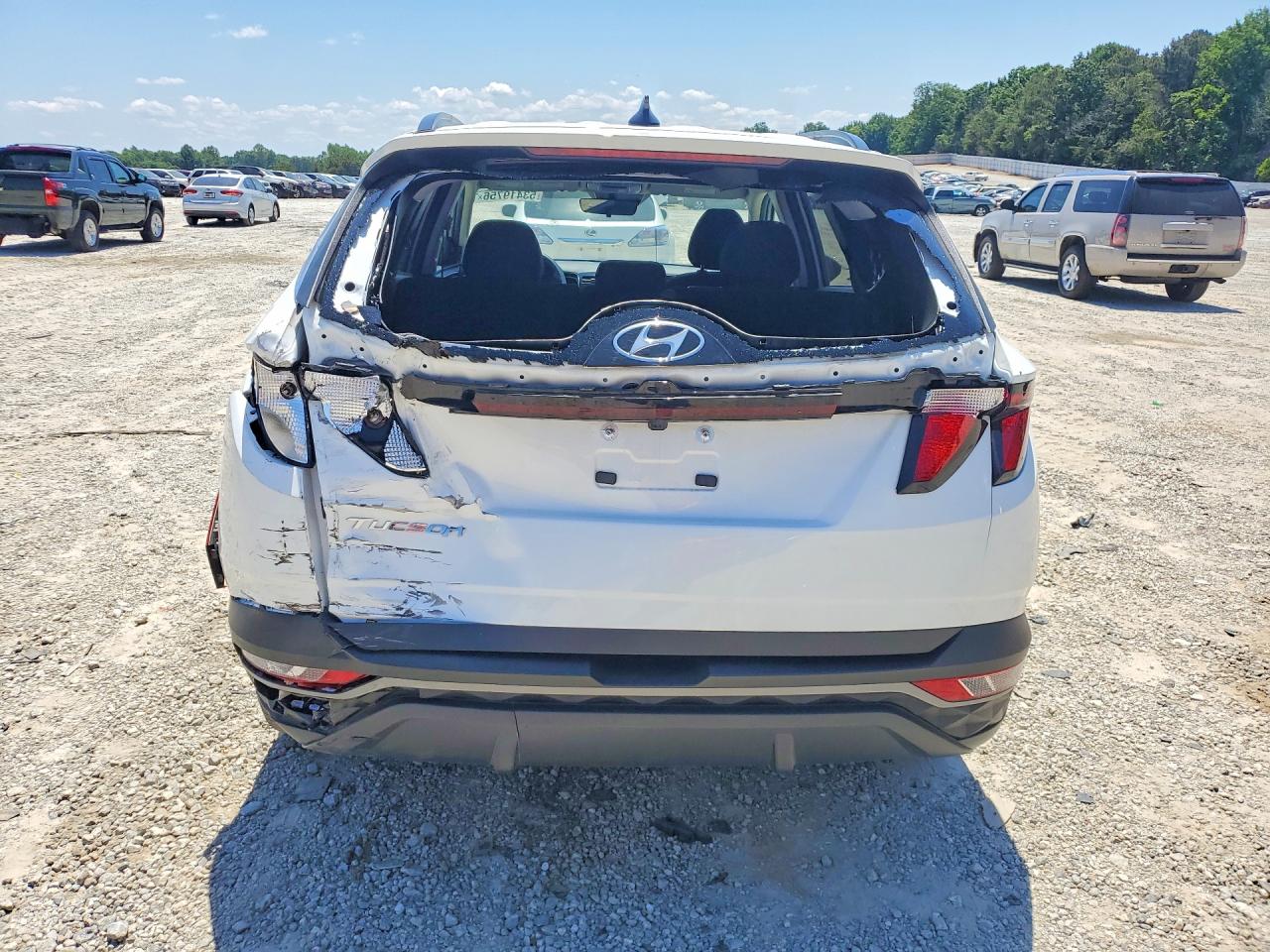 2024 Hyundai Tucson Sel White vin: 5NMJB3DE9RH387831