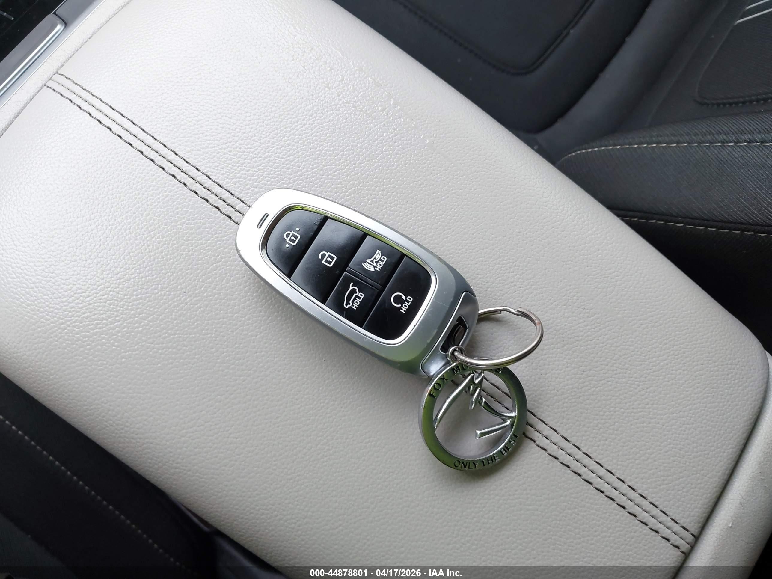 2023 Hyundai Tucson Sel Silver vin: 5NMJBCAE5PH270930
