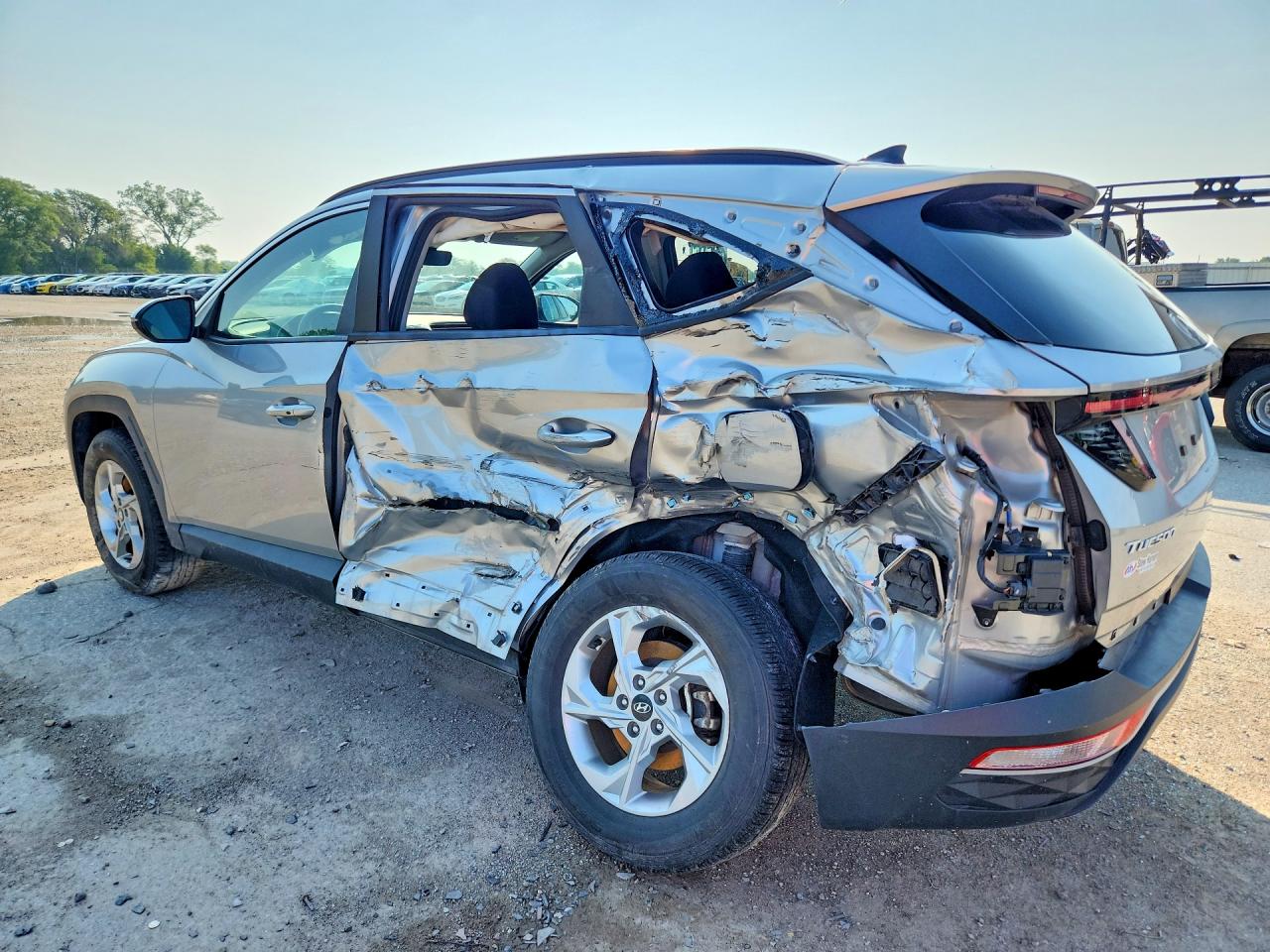 2022 Hyundai Tucson Sel Silver vin: 5NMJBCAE8NH123286