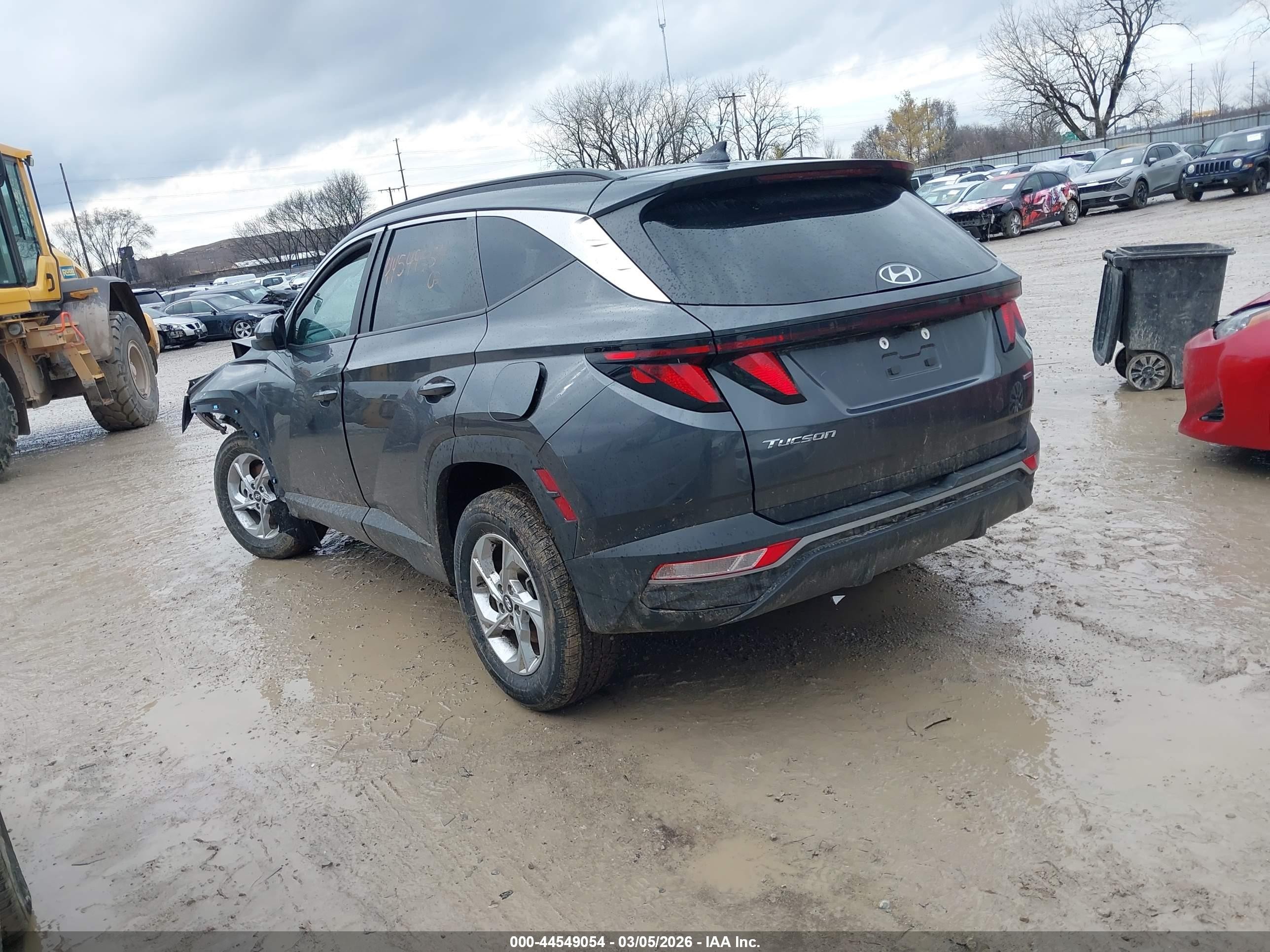 2024 Hyundai Tucson Sel Gray vin: 5NMJBCDE3RH299051