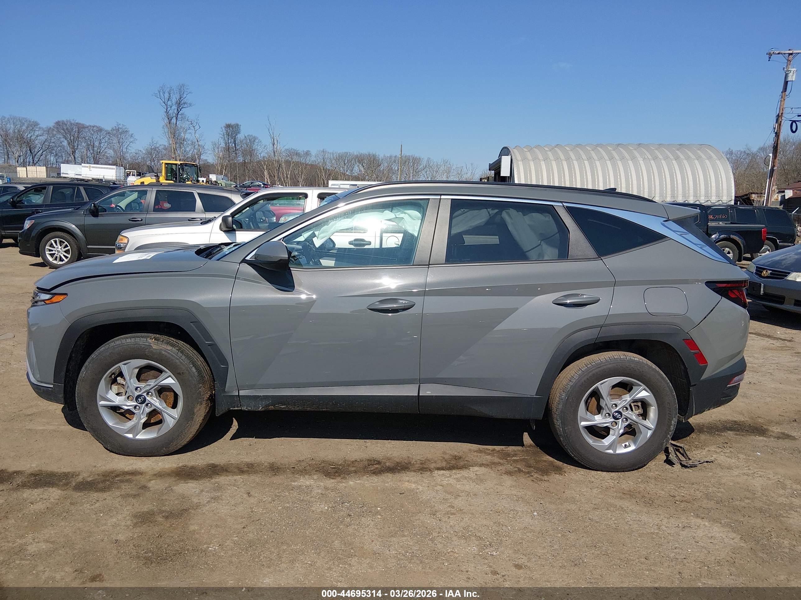 2024 Hyundai Tucson Sel Серый vin: 5NMJBCDE3RH334090