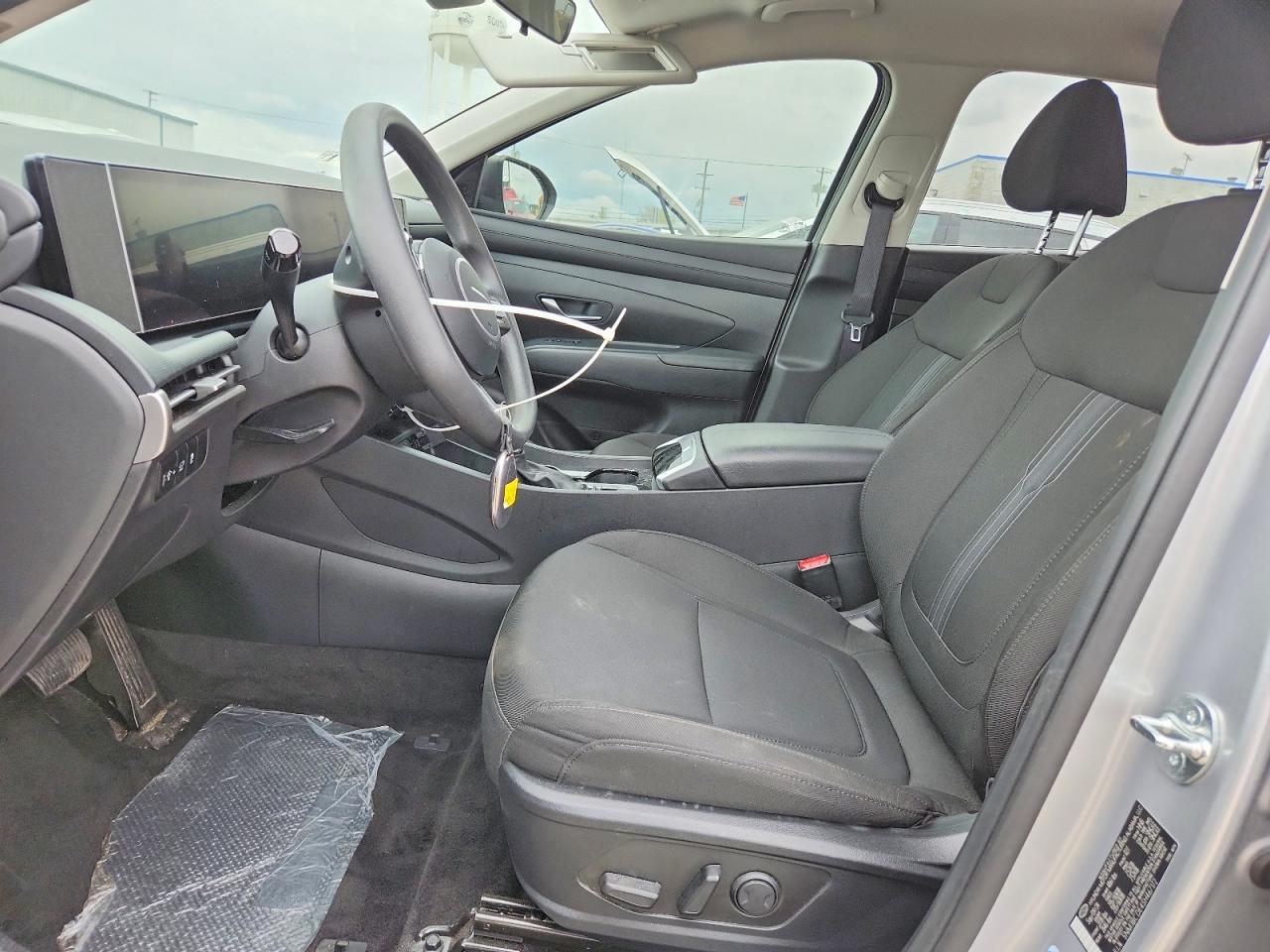 2025 Hyundai Tucson Sel Серебряный vin: 5NMJBCDE4SH467172