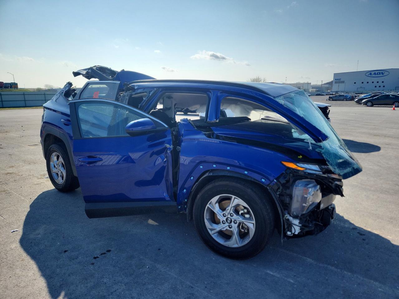 2024 Hyundai Tucson Sel Blue vin: 5NMJBCDE5RH360156