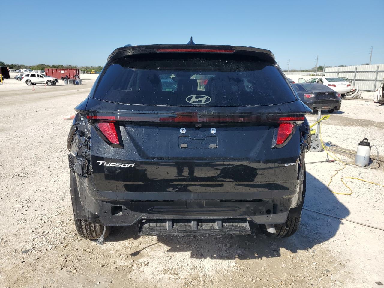 2025 Hyundai Tucson Sel Black vin: 5NMJBCDE5SH492890