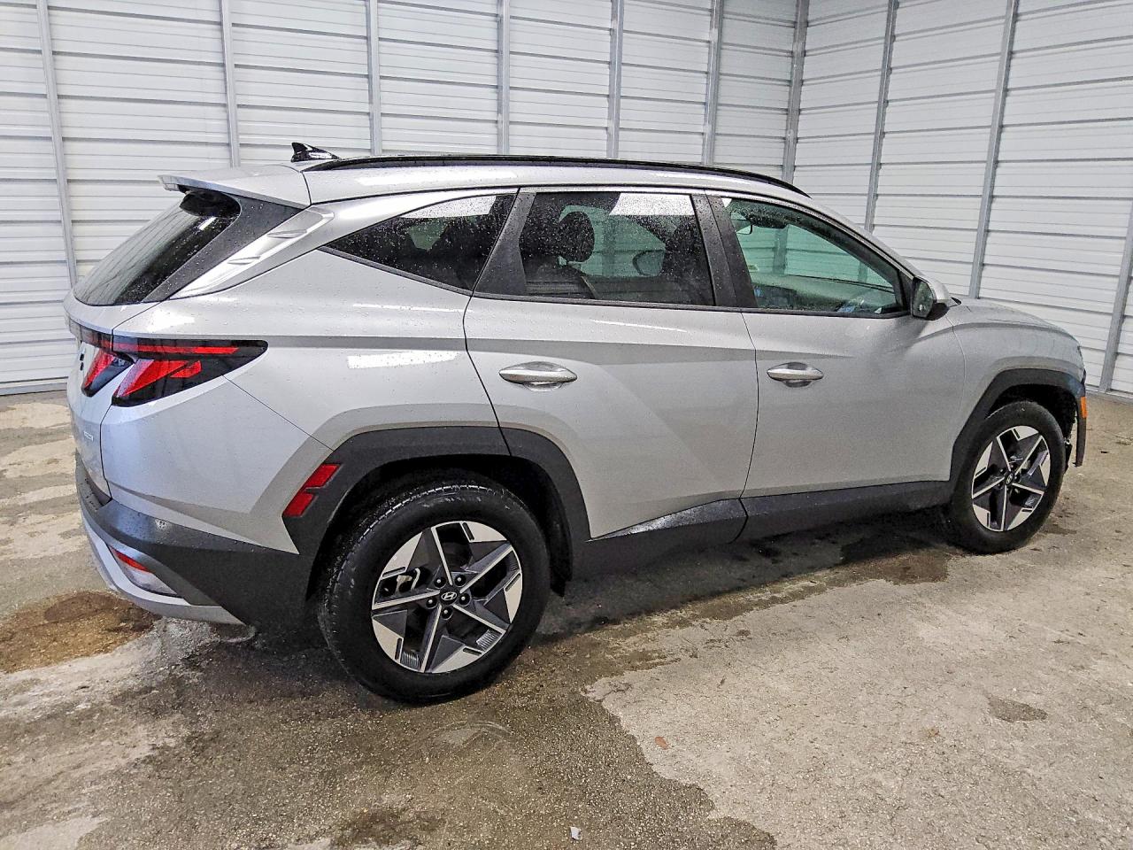 2025 Hyundai Tucson Sel Silver vin: 5NMJBCDE5SH553655