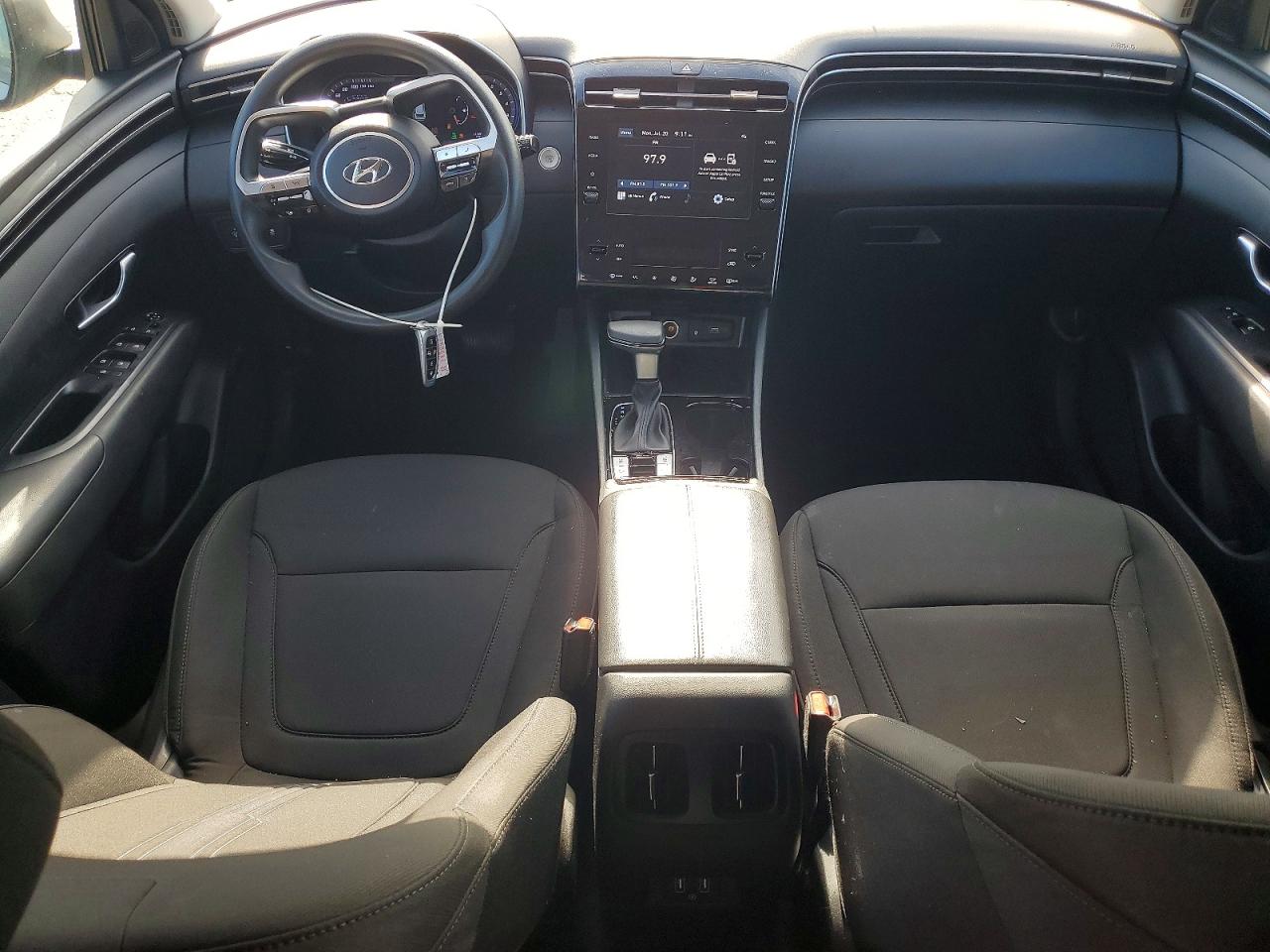 2024 Hyundai Tucson Sel Silver vin: 5NMJBCDE6RH300693