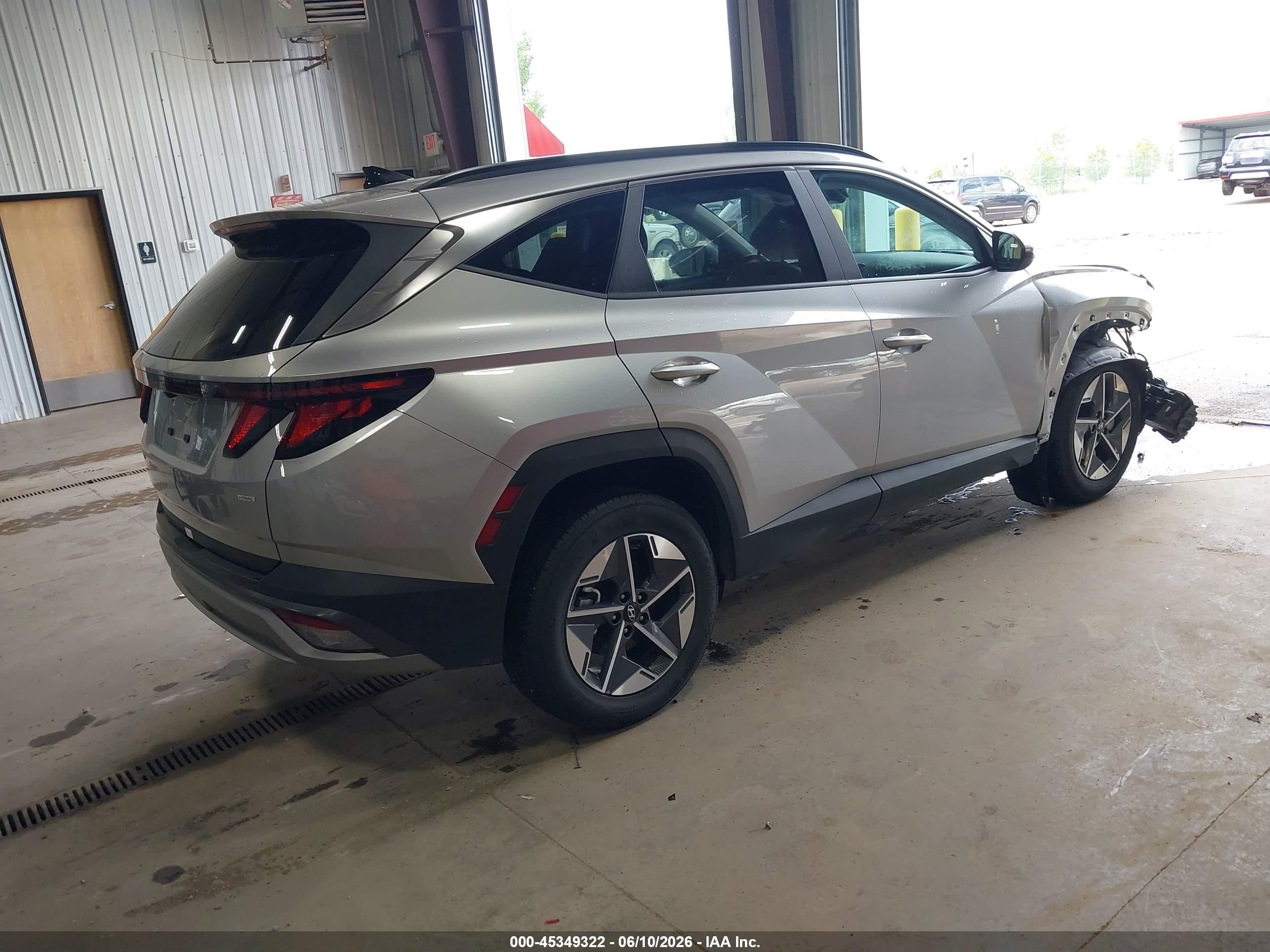 2025 Hyundai Tucson Sel Серебряный vin: 5NMJBCDE6SH495507
