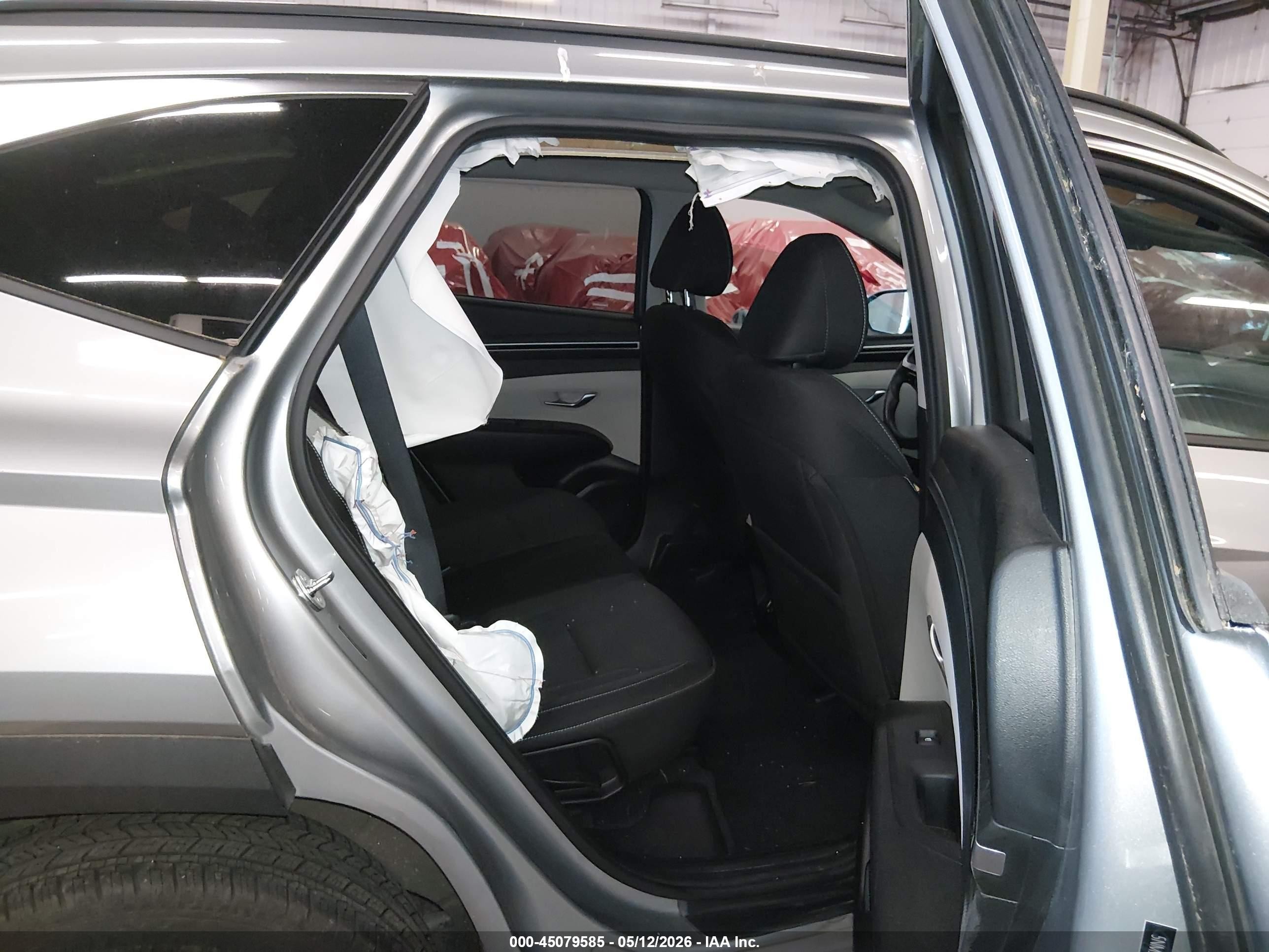 2024 Hyundai Tucson Sel Серебряный vin: 5NMJBCDE8RH357980