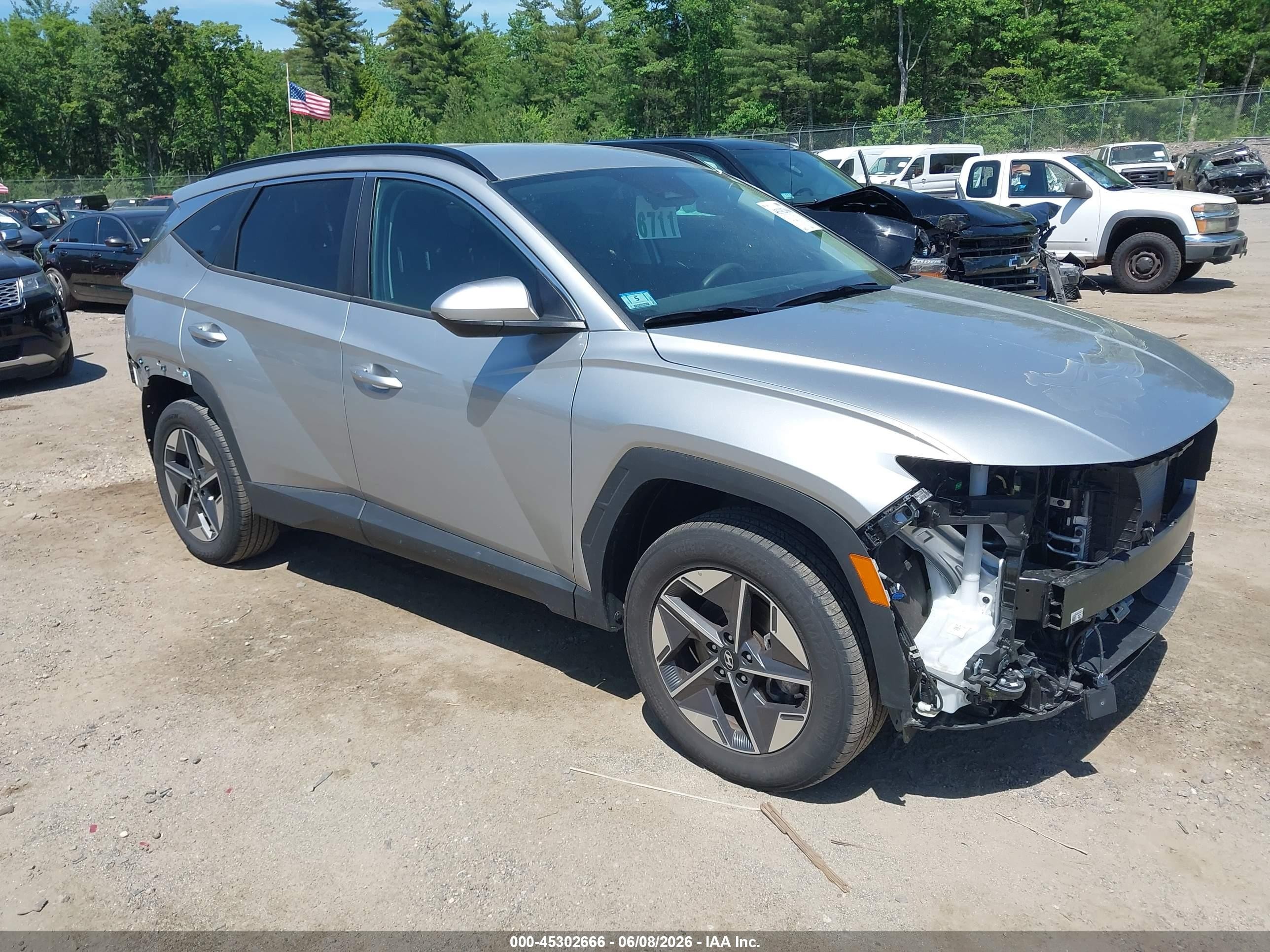 2025 Hyundai Tucson Sel Silver vin: 5NMJBCDE9SH556705