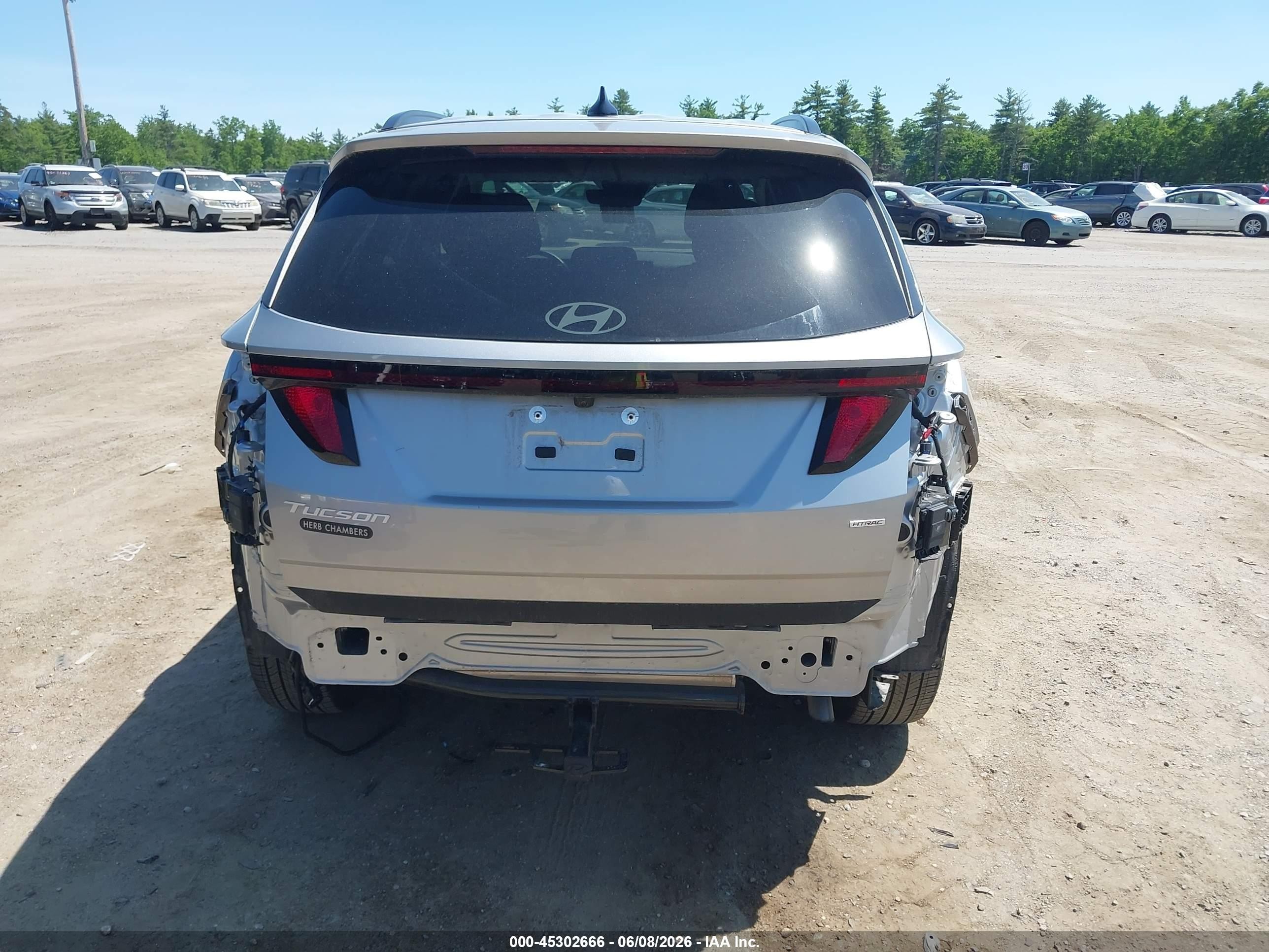 2025 Hyundai Tucson Sel Silver vin: 5NMJBCDE9SH556705