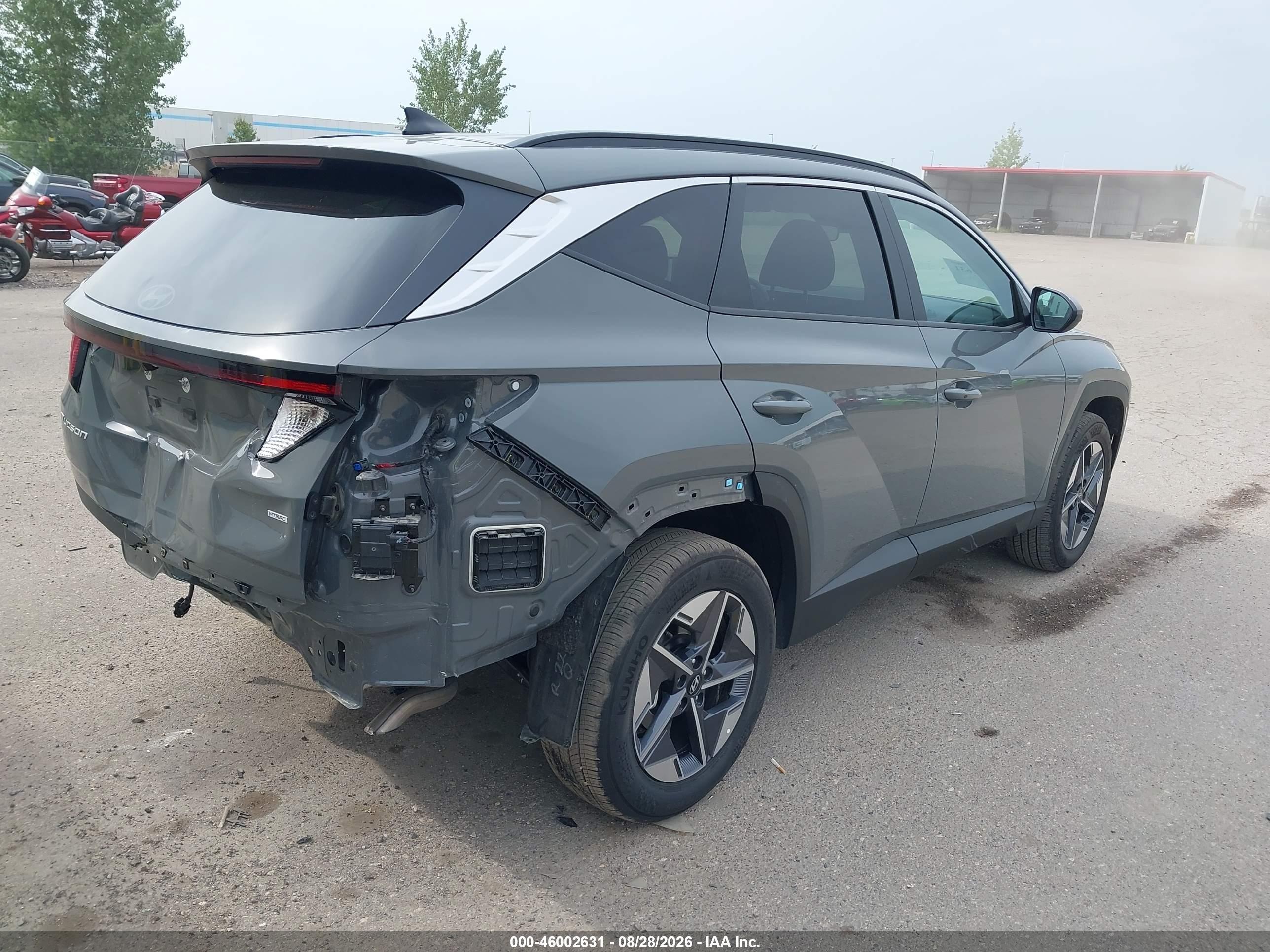 2026 Hyundai Tucson Sel Gray vin: 5NMJBCDEXTH721484