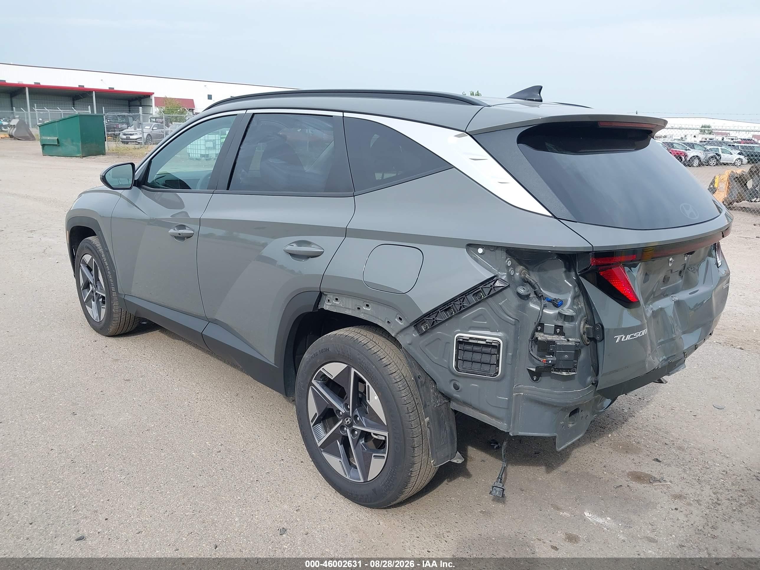 2026 Hyundai Tucson Sel Gray vin: 5NMJBCDEXTH721484