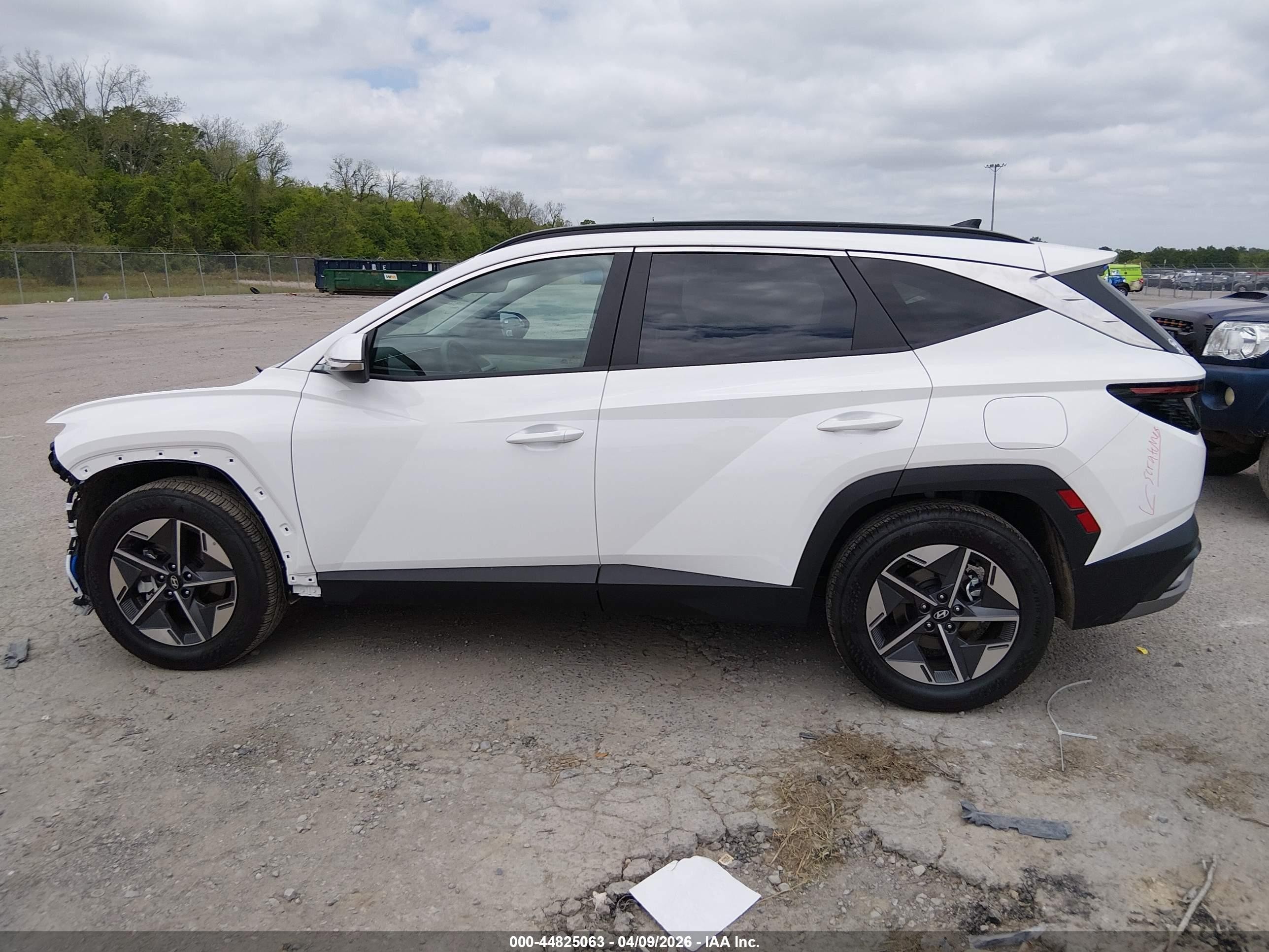 2025 Hyundai Tucson Sel Convenience Белый vin: 5NMJC3DE6SH597418