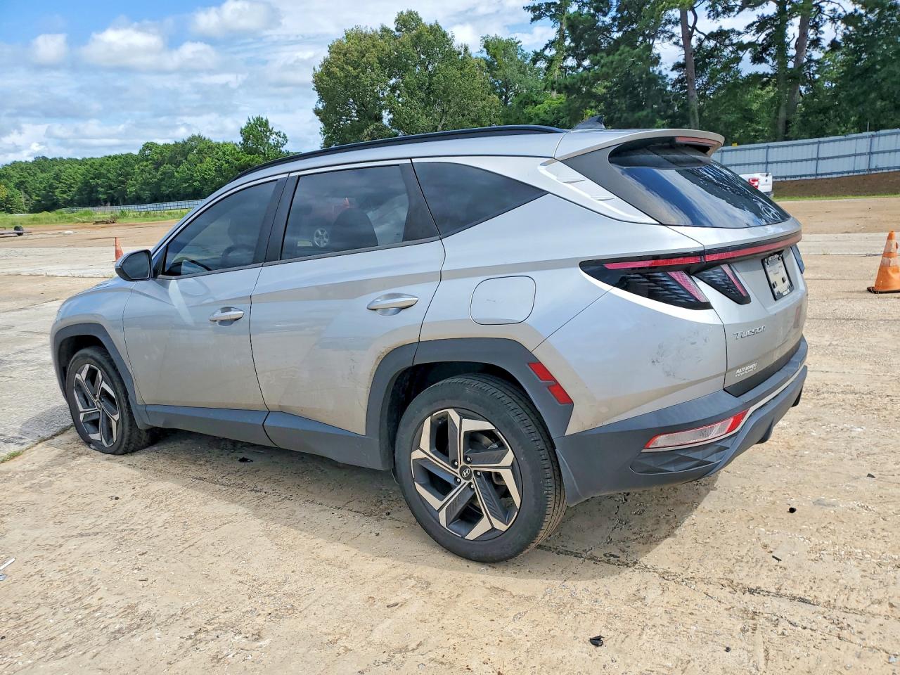 2022 Hyundai Tucson Sel Silver vin: 5NMJCCAE3NH087326