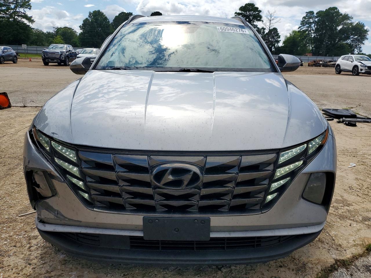 2022 Hyundai Tucson Sel Silver vin: 5NMJCCAE3NH087326