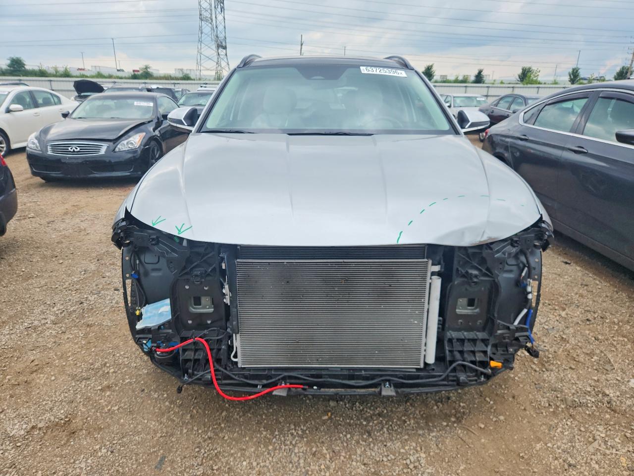 2022 Hyundai Tucson Limited Серебряный vin: 5NMJE3AE3NH045152