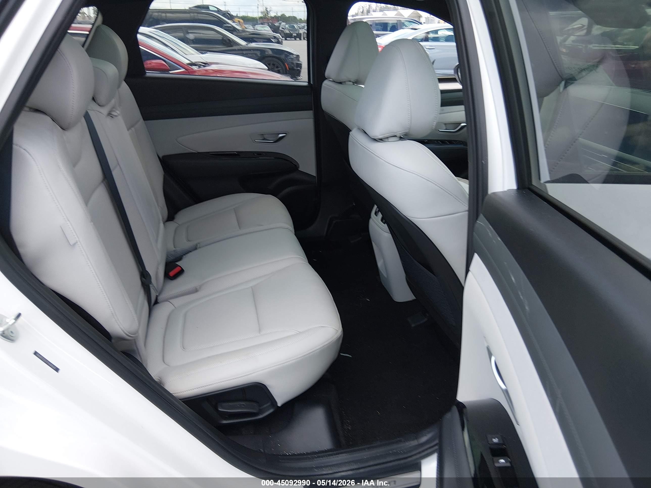 2026 Hyundai Tucson Limited White vin: 5NMJE3DEXTH608660