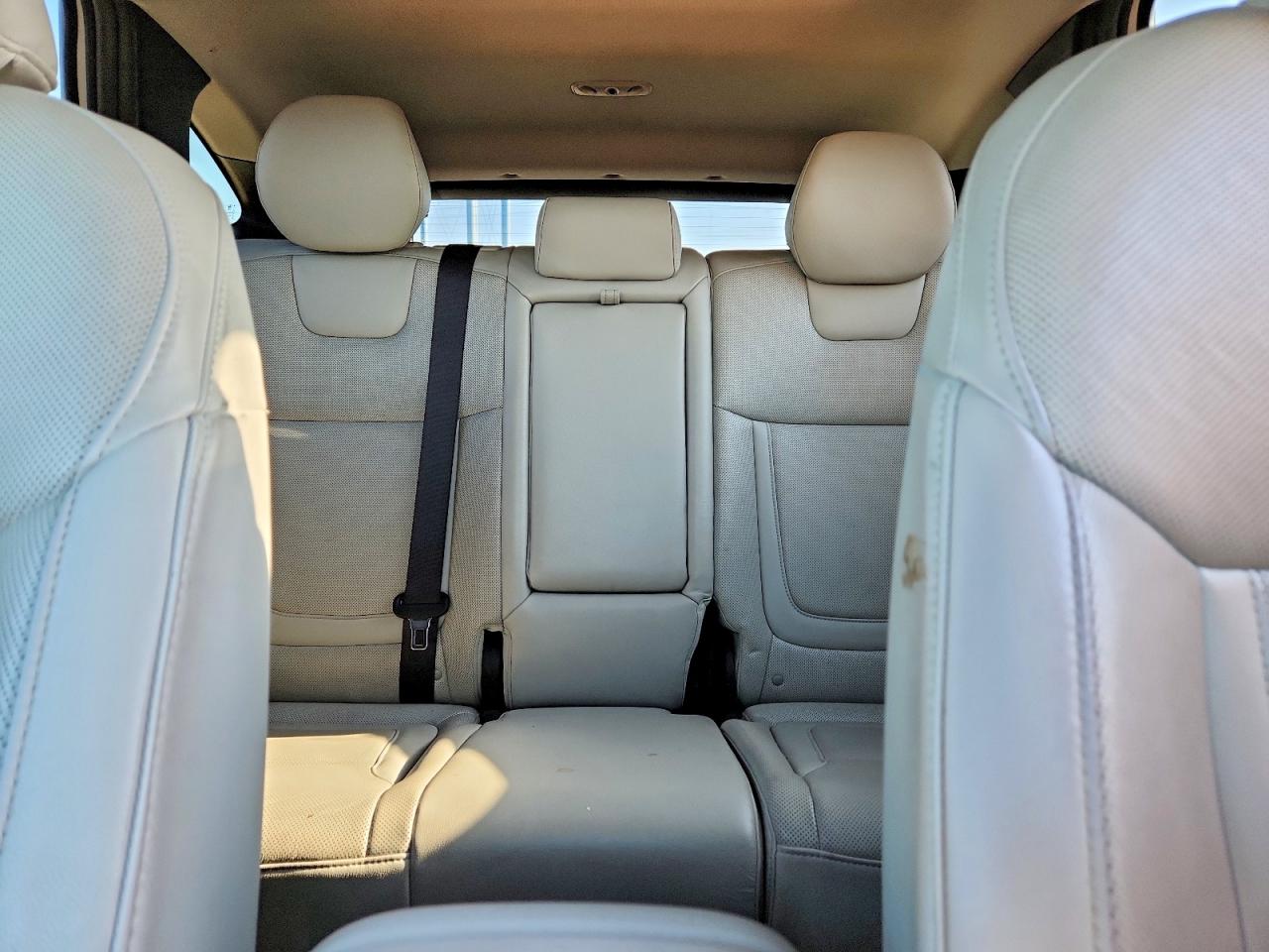 2022 Hyundai Tucson Limited White vin: 5NMJECAE3NH157806