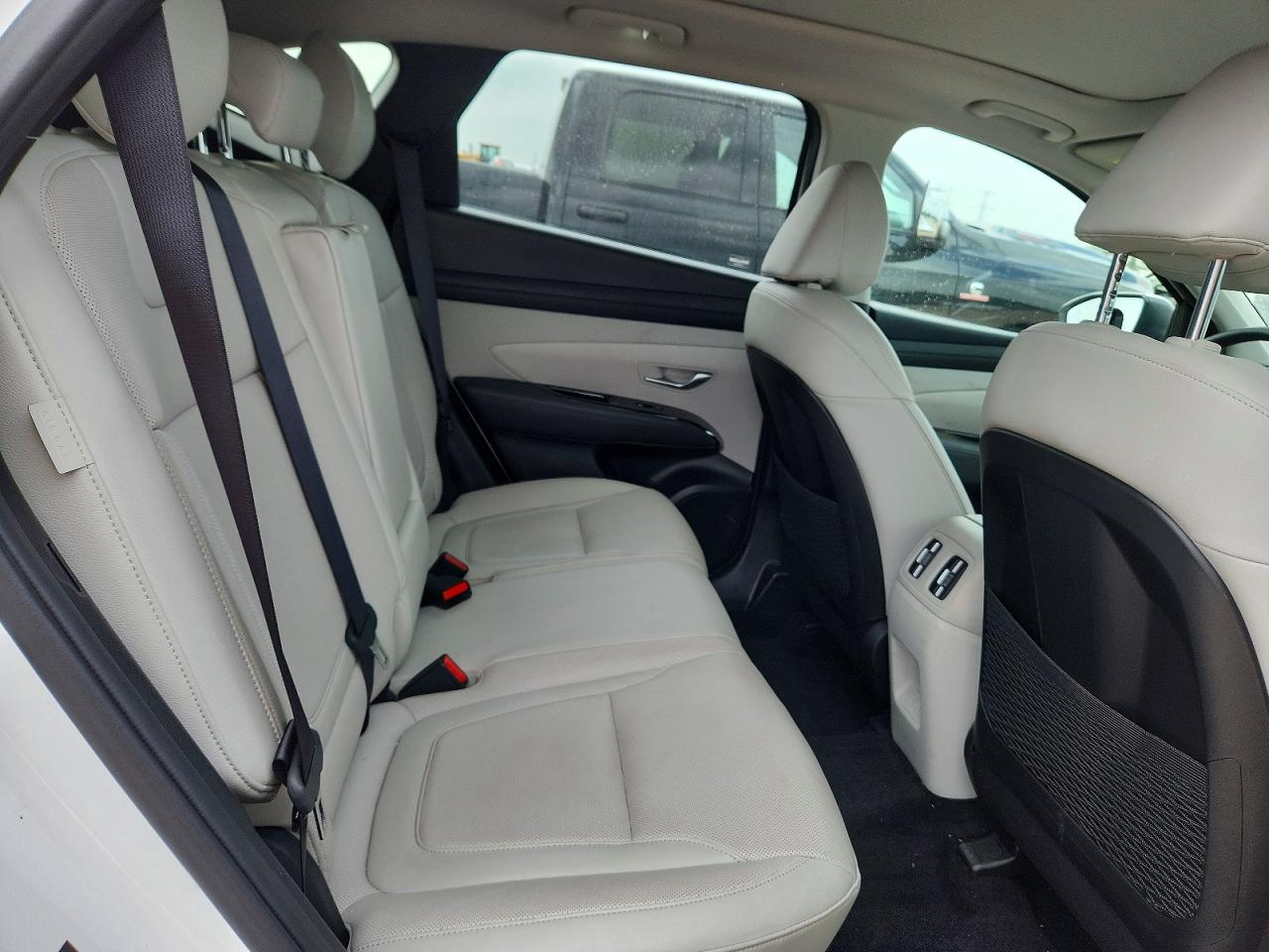 2025 Hyundai Tucson Limited White vin: 5NMJECDE7SH540610