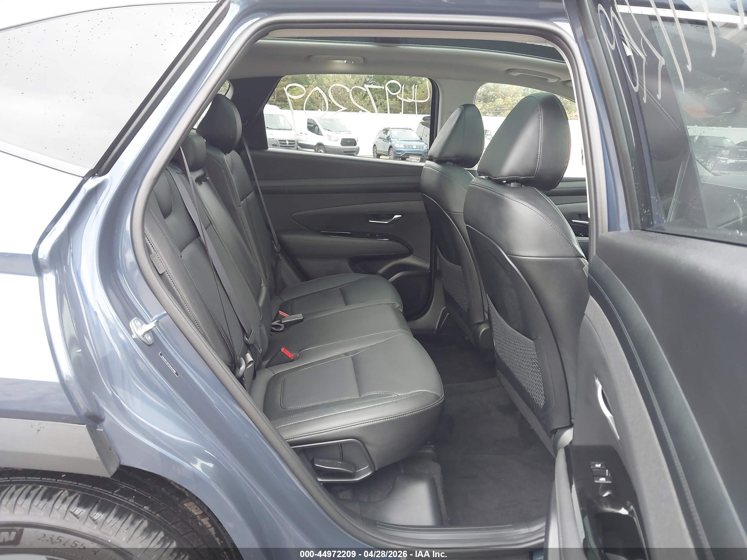 2025 Hyundai Tucson Limited Blue vin: 5NMJECDE9SH457082