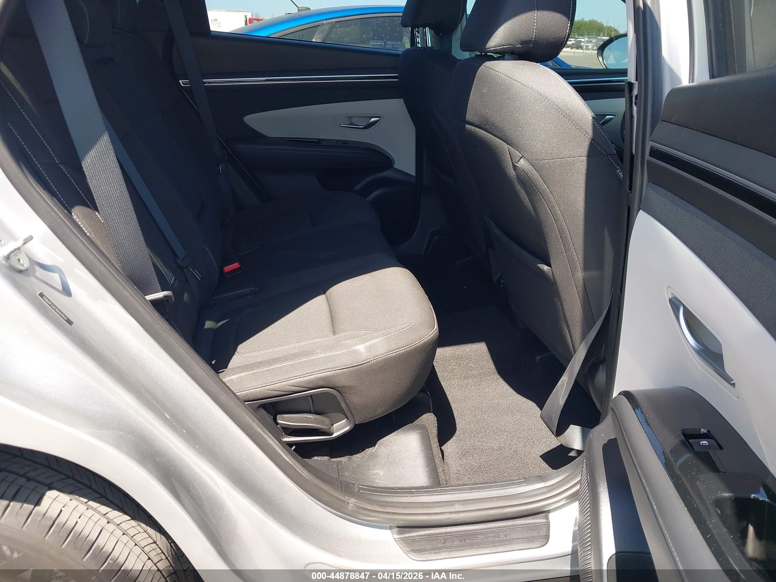 2022 Hyundai Tucson Sel Серебряный vin: 5NMJF3AE1NH129015