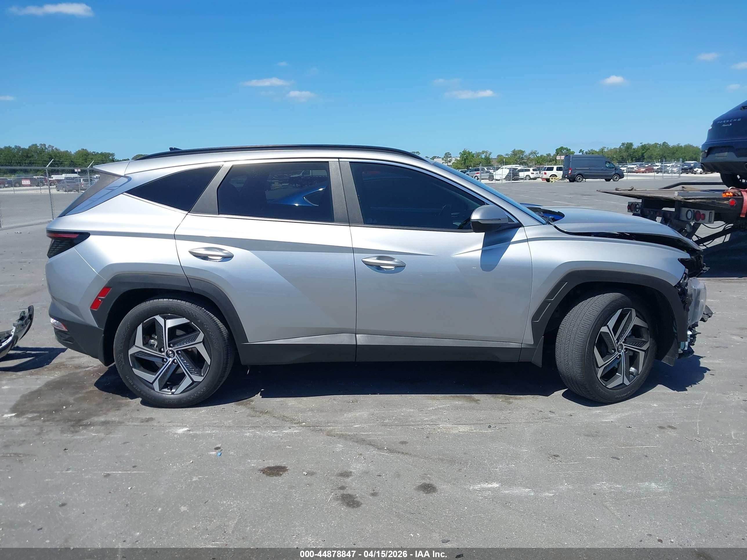 2022 Hyundai Tucson Sel Серебряный vin: 5NMJF3AE1NH129015