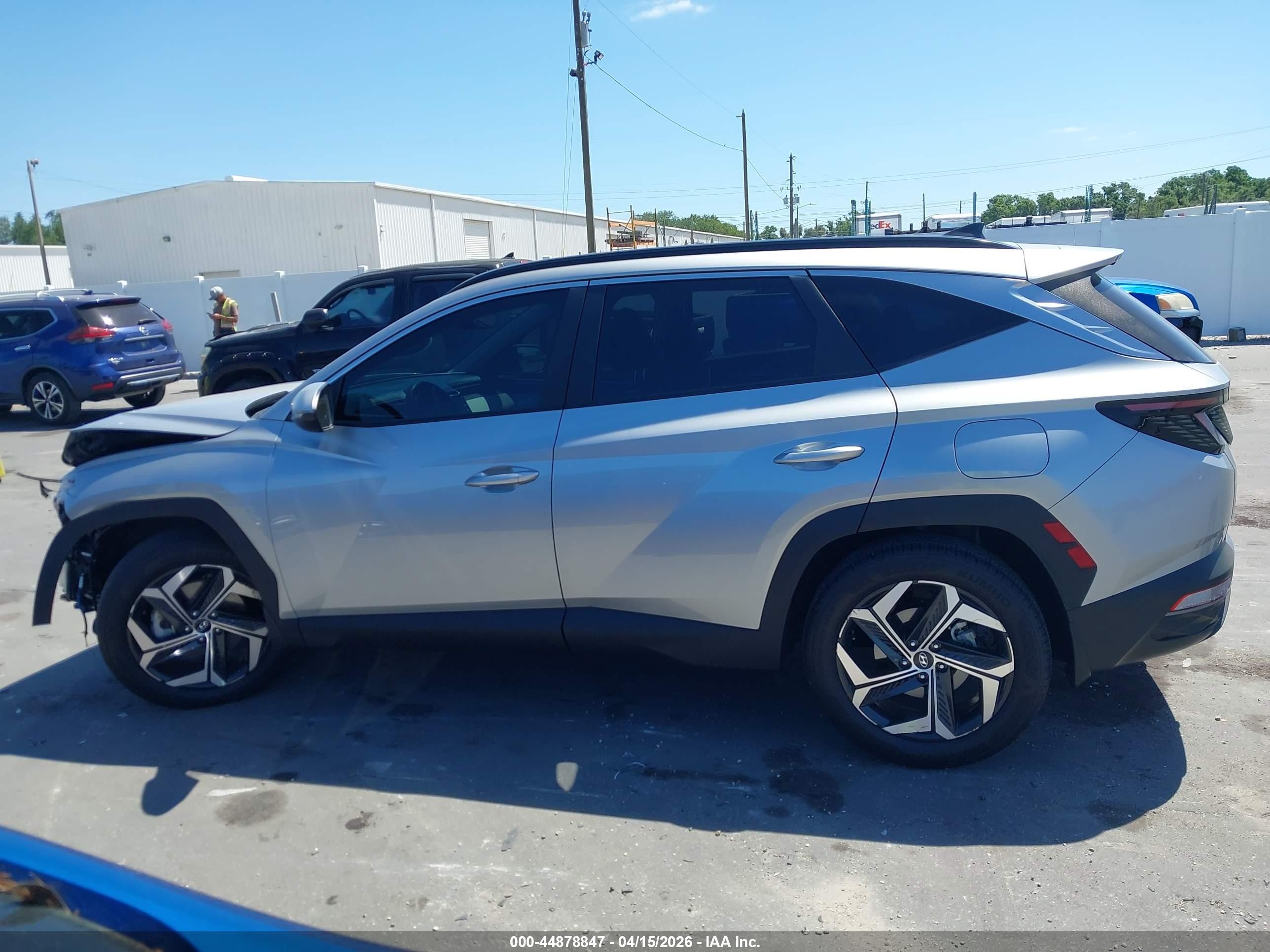 2022 Hyundai Tucson Sel Серебряный vin: 5NMJF3AE1NH129015