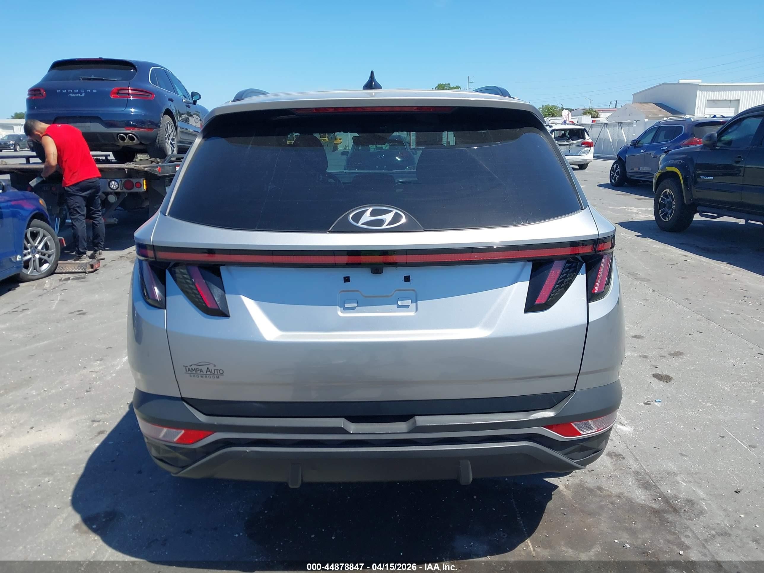 2022 Hyundai Tucson Sel Серебряный vin: 5NMJF3AE1NH129015