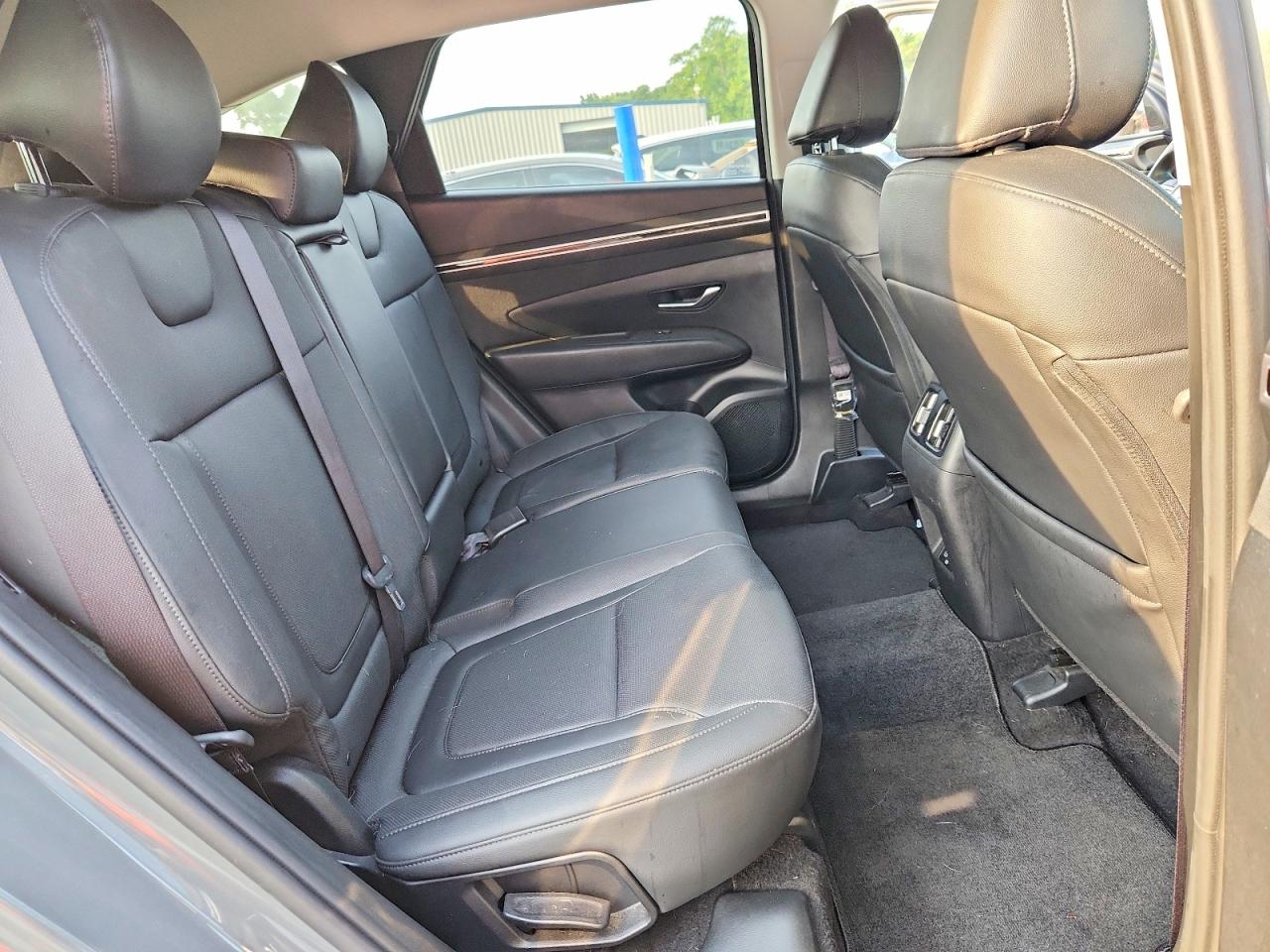 2024 Hyundai Tucson Sel Gray vin: 5NMJF3DE2RH304843
