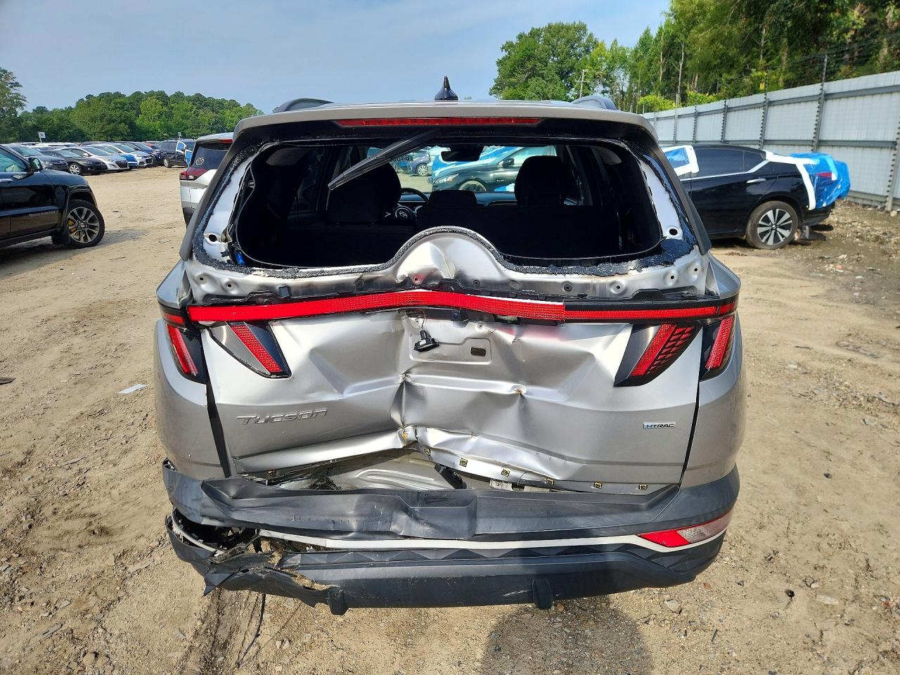 2022 Hyundai Tucson Sel Silver vin: 5NMJFCAE5NH063262