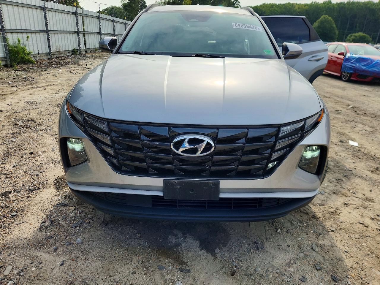 2022 Hyundai Tucson Sel Silver vin: 5NMJFCAE5NH063262