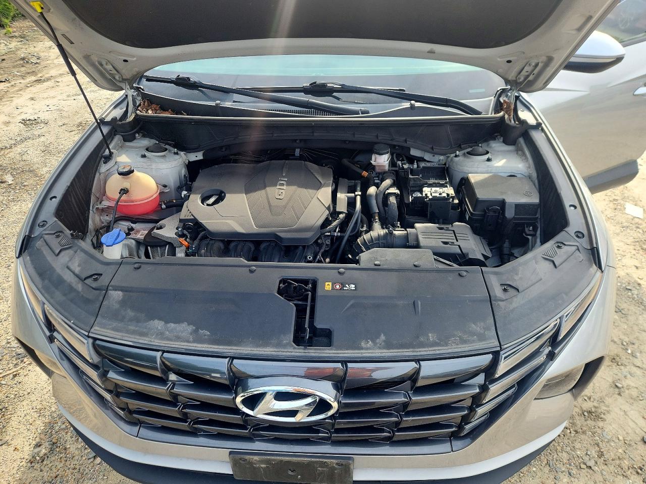 2022 Hyundai Tucson Sel Silver vin: 5NMJFCAE5NH063262